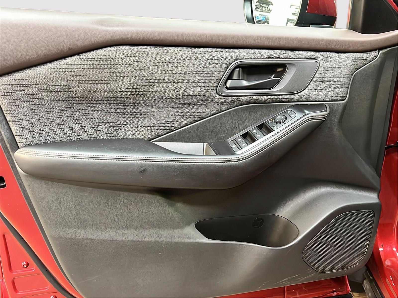 Nissan Rogue S 4RM 2022 - image #22