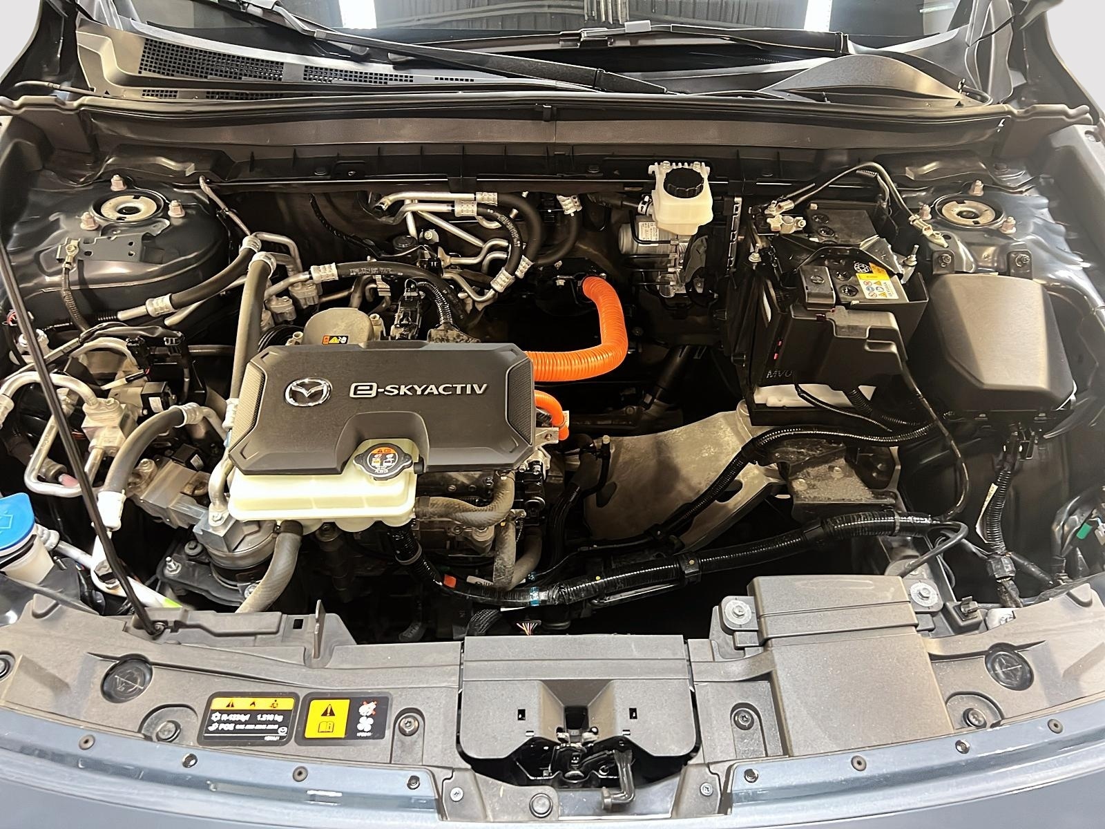 Mazda MX-30 GT TOIT 2022 - image #12