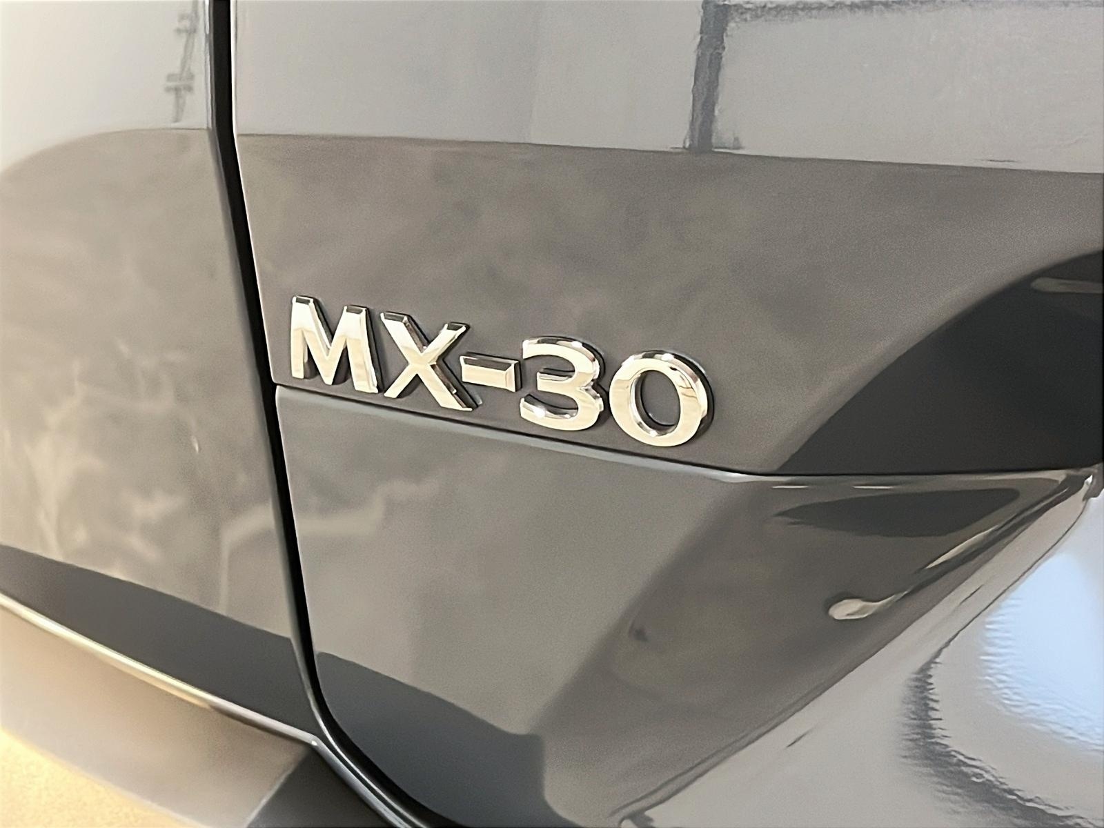 Mazda MX-30 GT TOIT 2022 - image #28