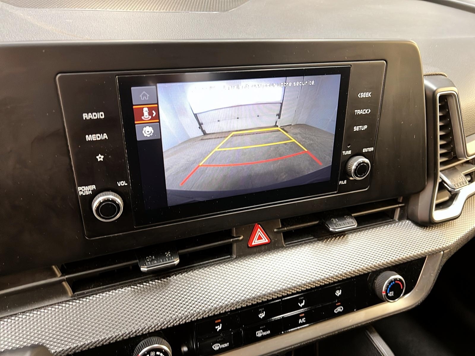 Kia Sportage LX 2023 - image #16