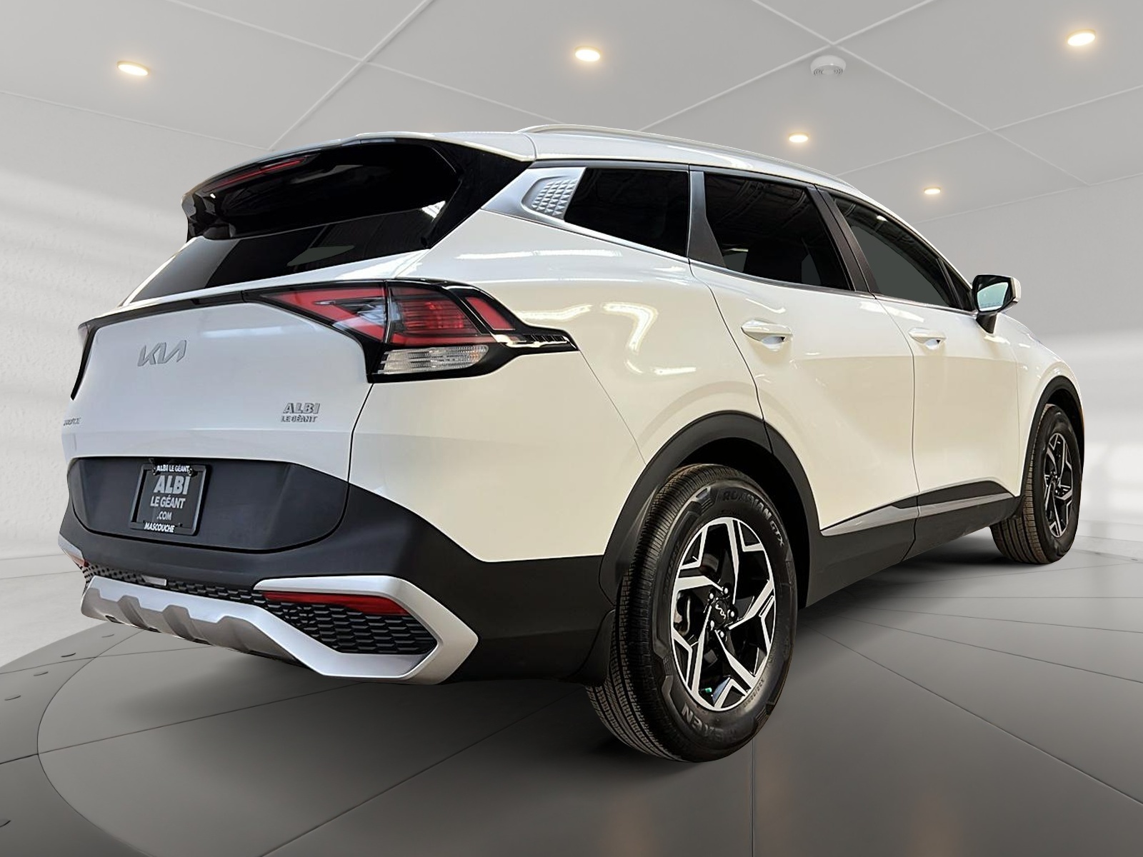 Kia Sportage LX 2023 - image #4