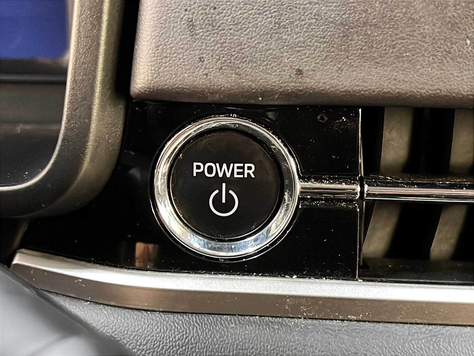 Mitsubishi Outlander ES S PHEV 4RM 2023 - image #18