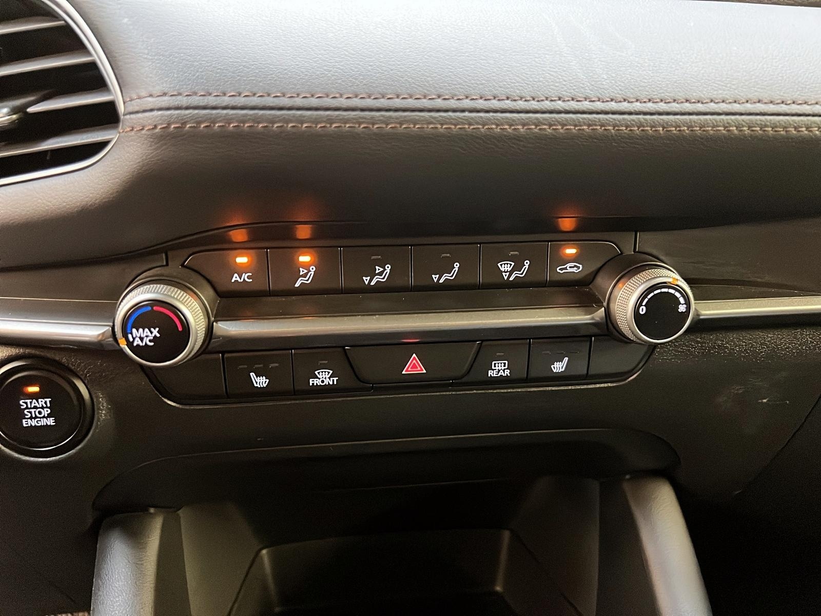 Mazda Mazda3 Sport GX 2023 - image #15