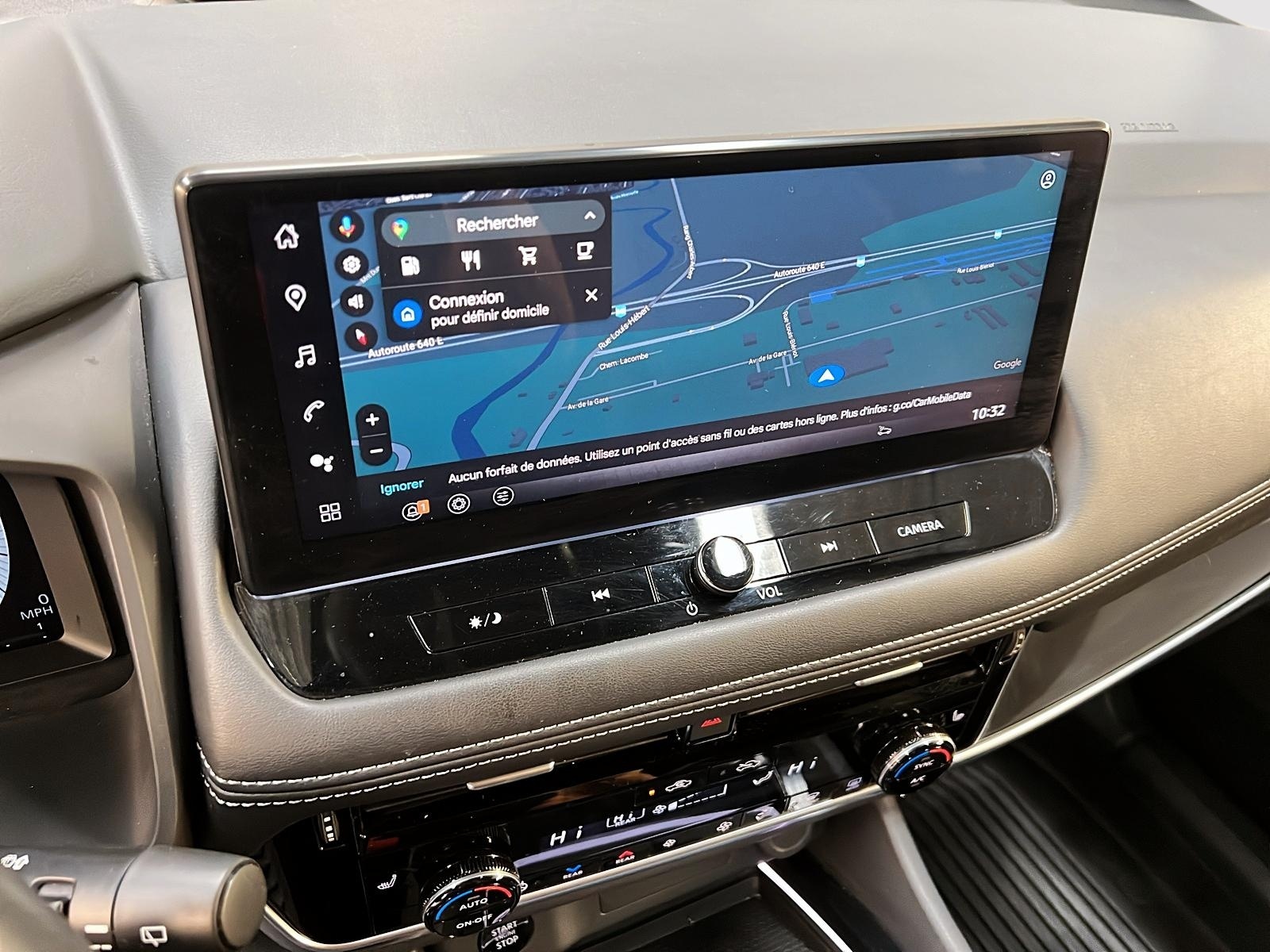 Nissan Rogue SL CUIR TOIT PANO NAV 4RM 2024 - image #20