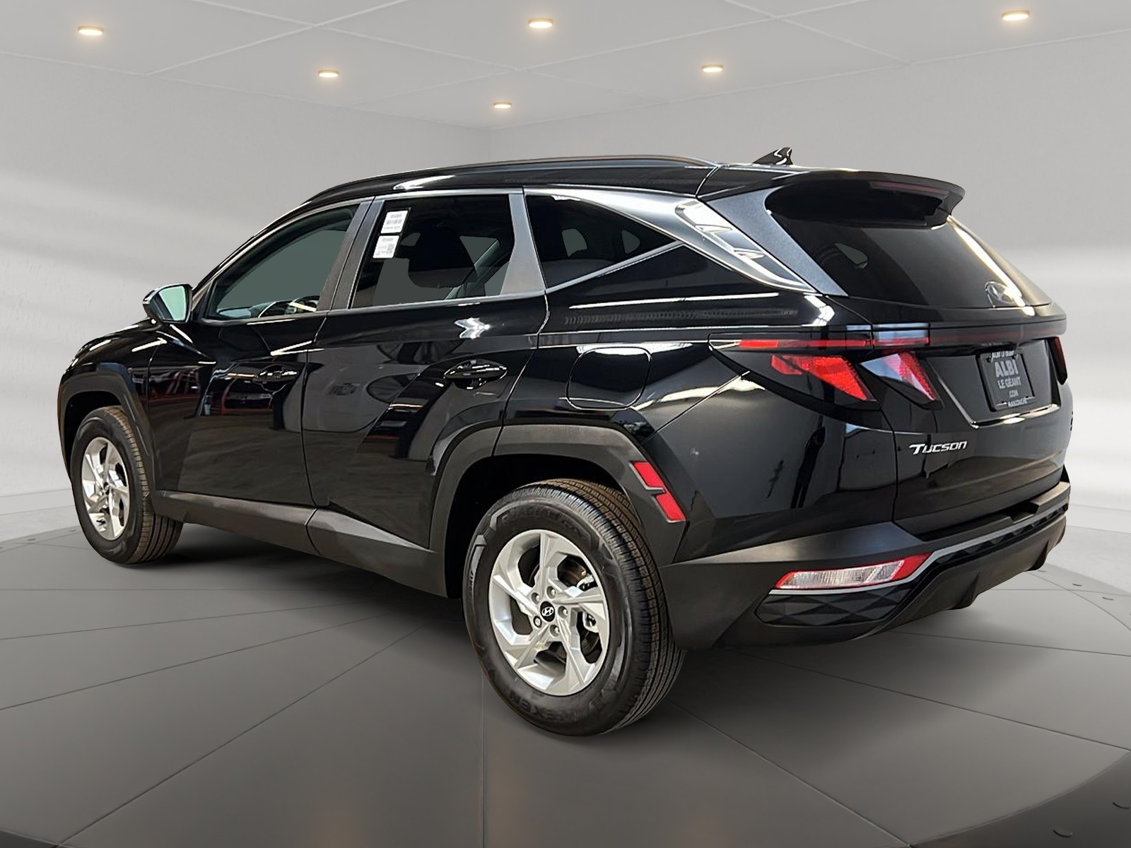 Hyundai Tucson PREFERRED NAV 4RM 2024 - image #6