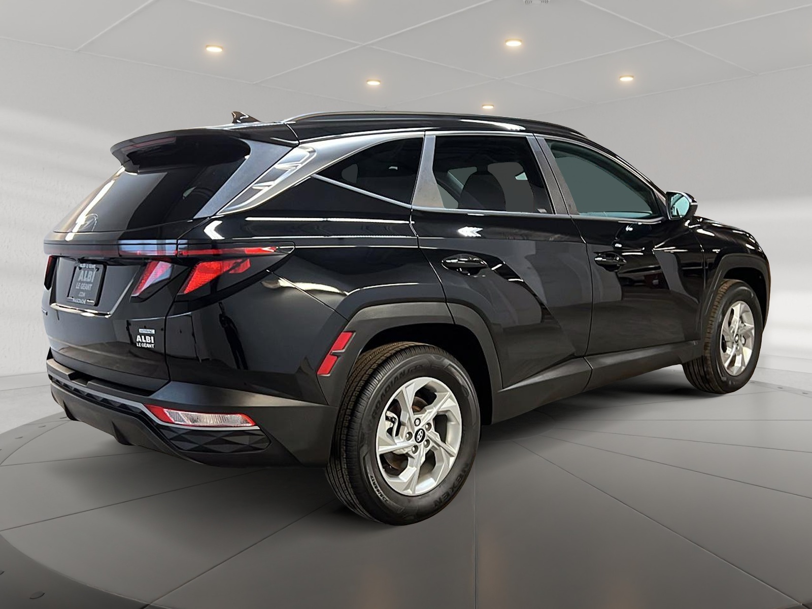 Hyundai Tucson PREFERRED NAV 4RM 2024 - image #4