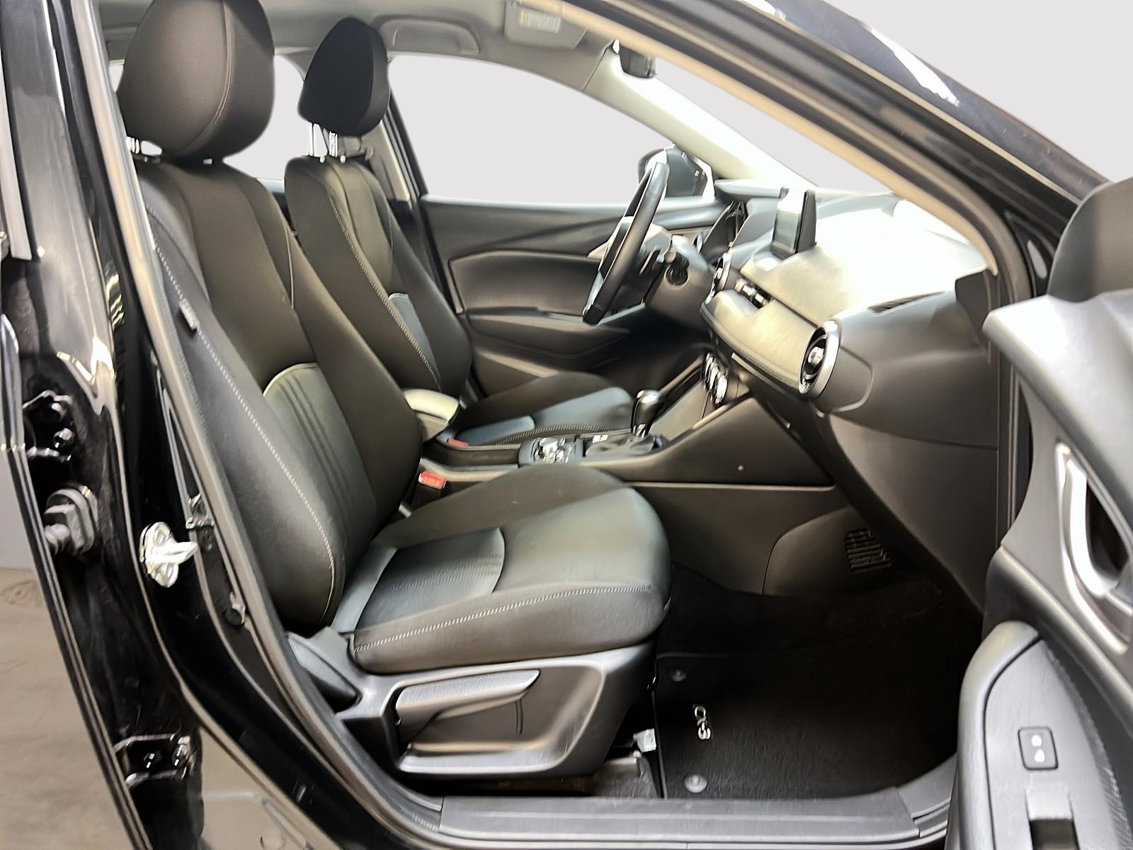 Mazda CX-3 GS 4RM 2021 - image #8