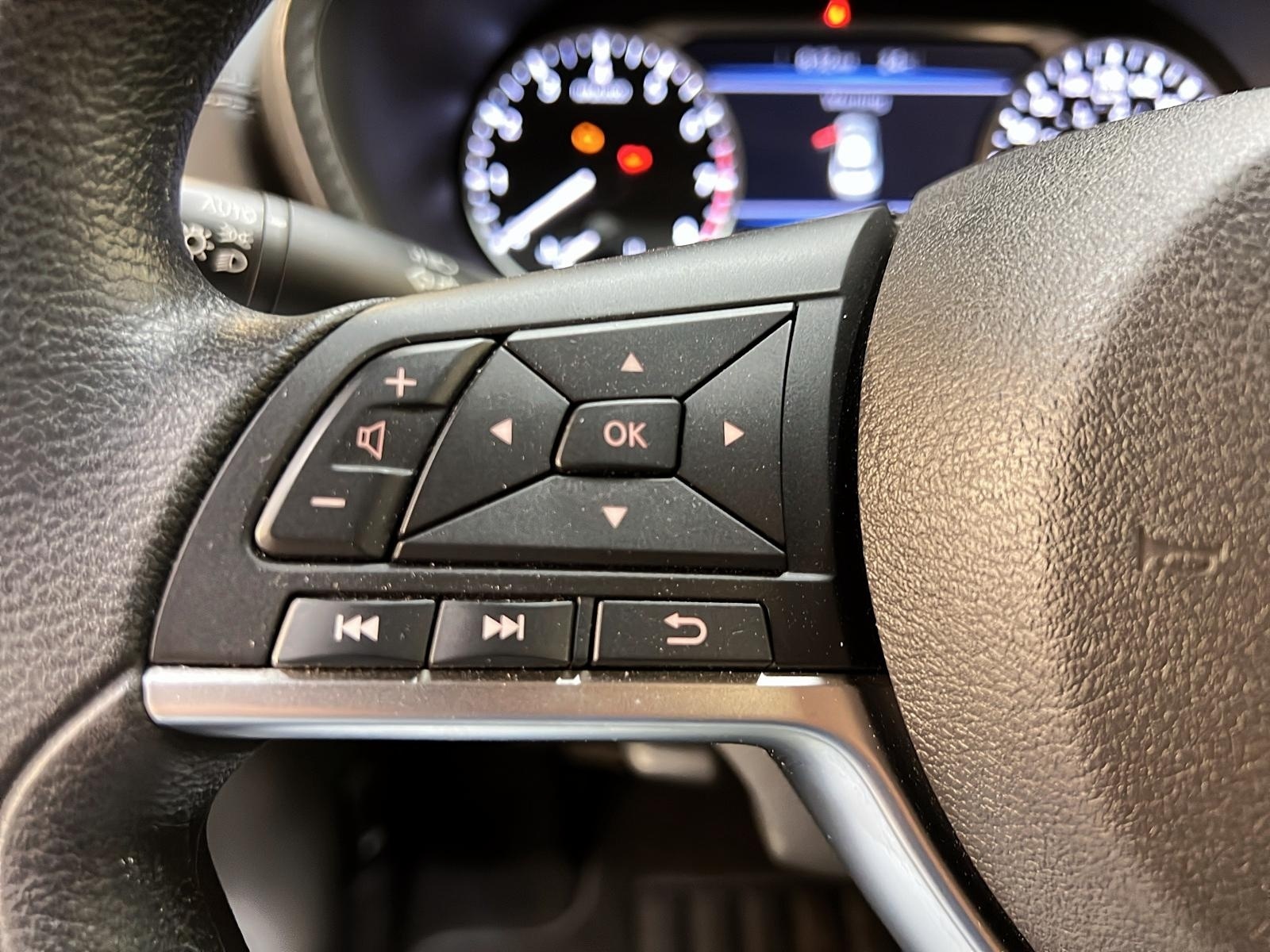 Nissan Sentra SV 2023 - image #19
