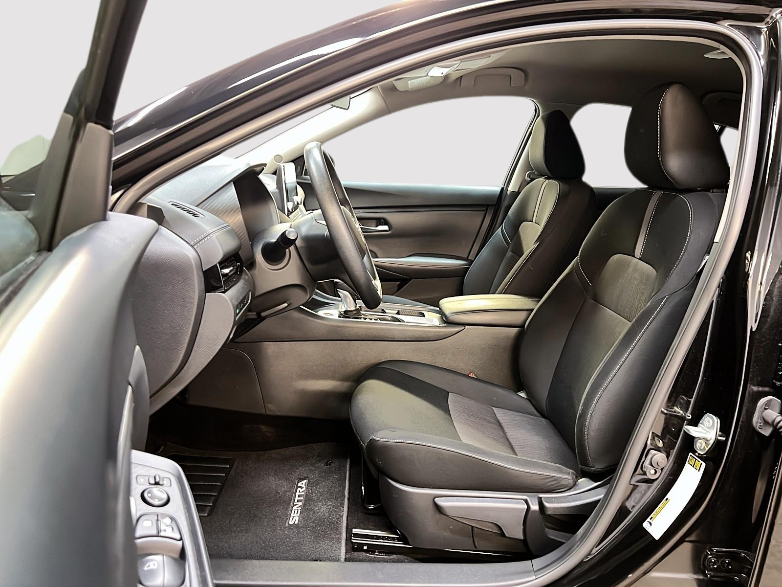 Nissan Sentra SV 2023 - image #7