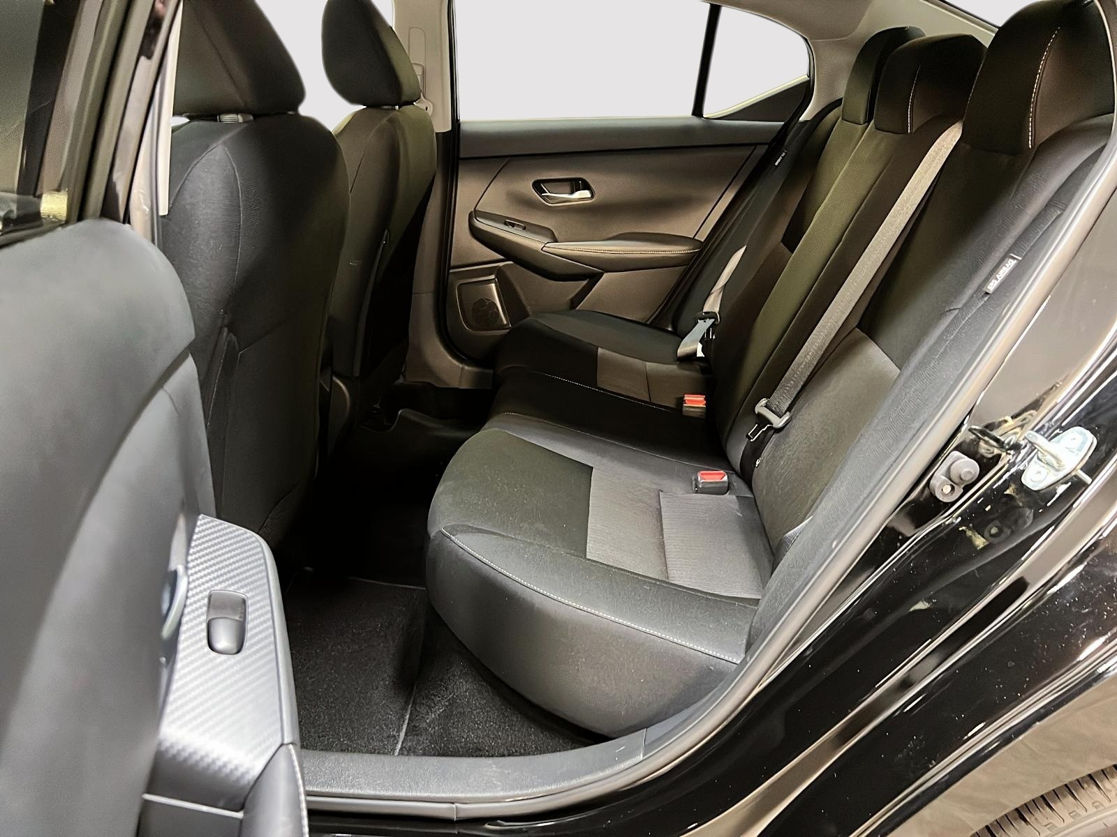 Nissan Sentra SV 2023 - image #9