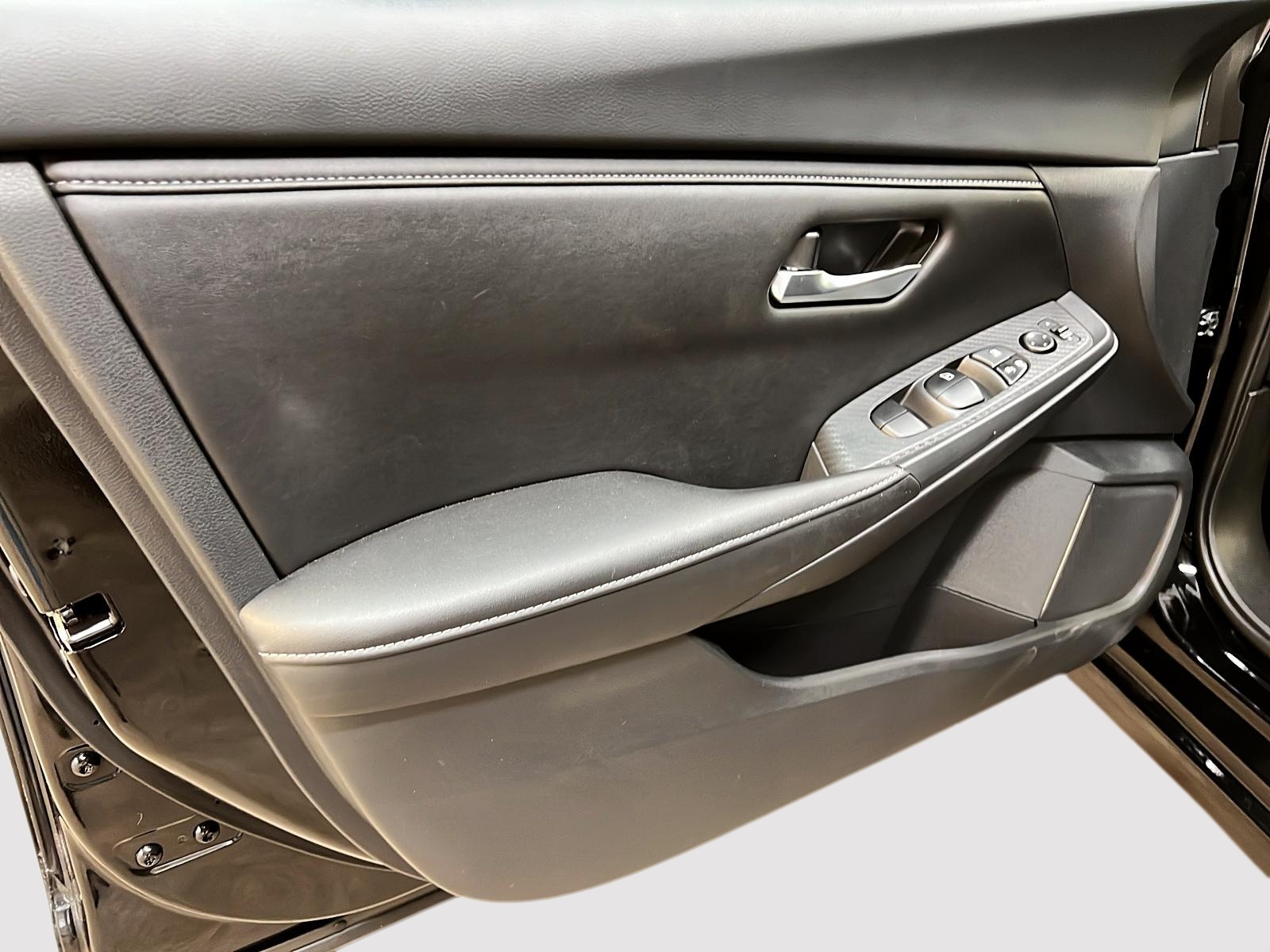 Nissan Sentra SV 2023 - image #22