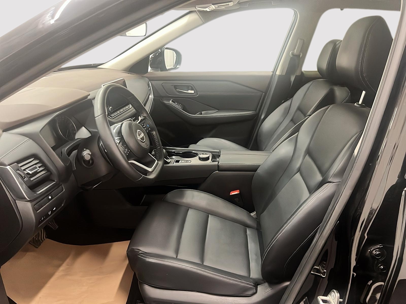Nissan Rogue 2023 - Image #8
