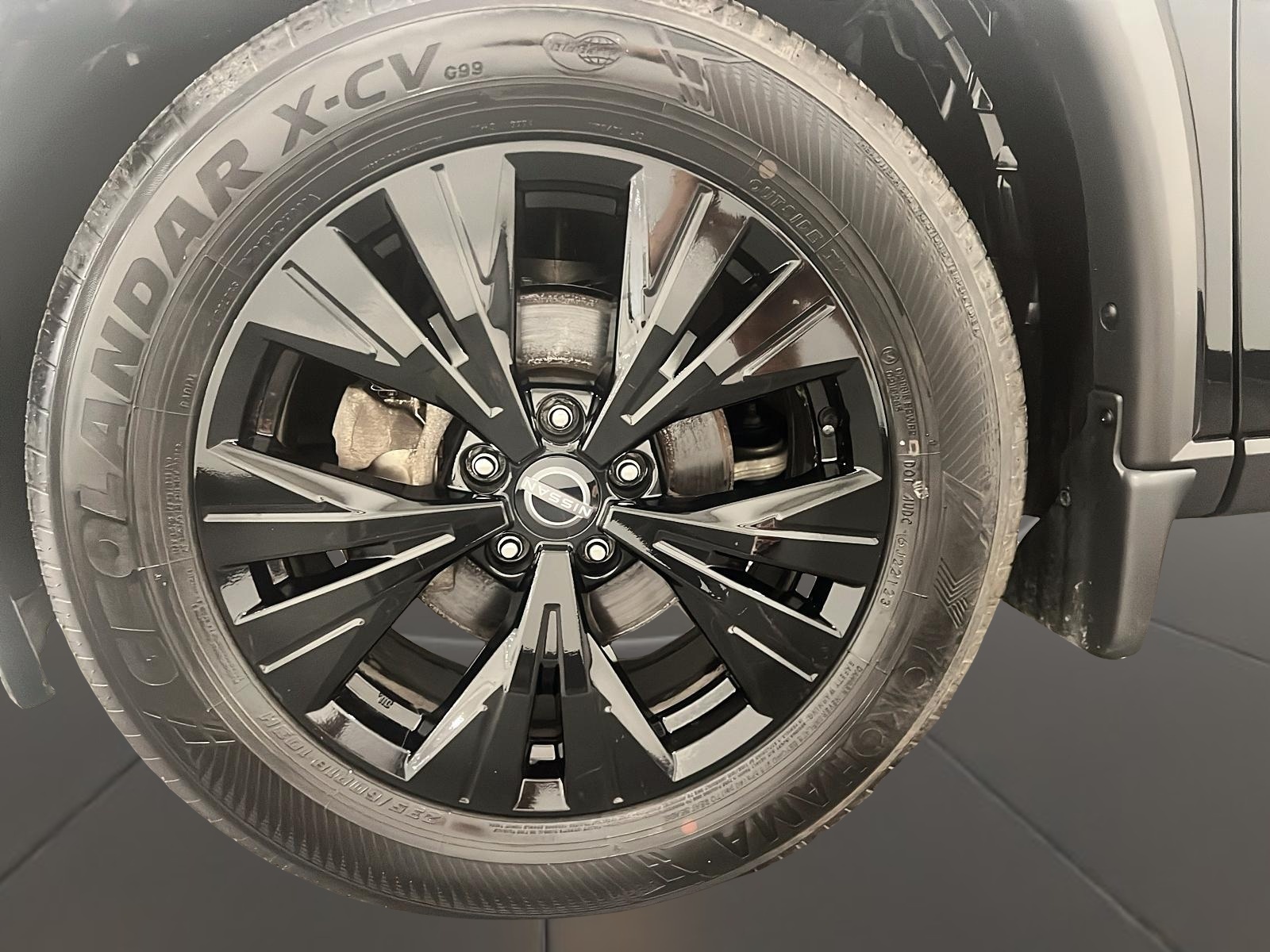 Nissan Rogue 2023 - Image #24
