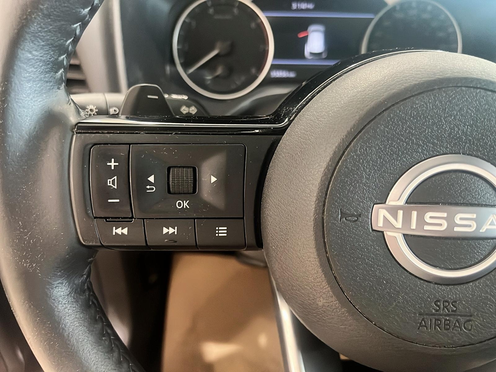 Nissan Rogue SV MIDNIGHT CUIR TOIT PANO 4RM 2023 - image #19