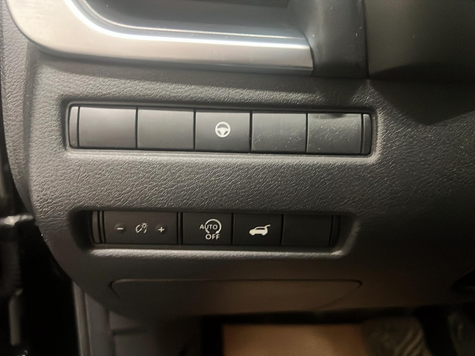 Nissan Rogue 2023 - Image #13