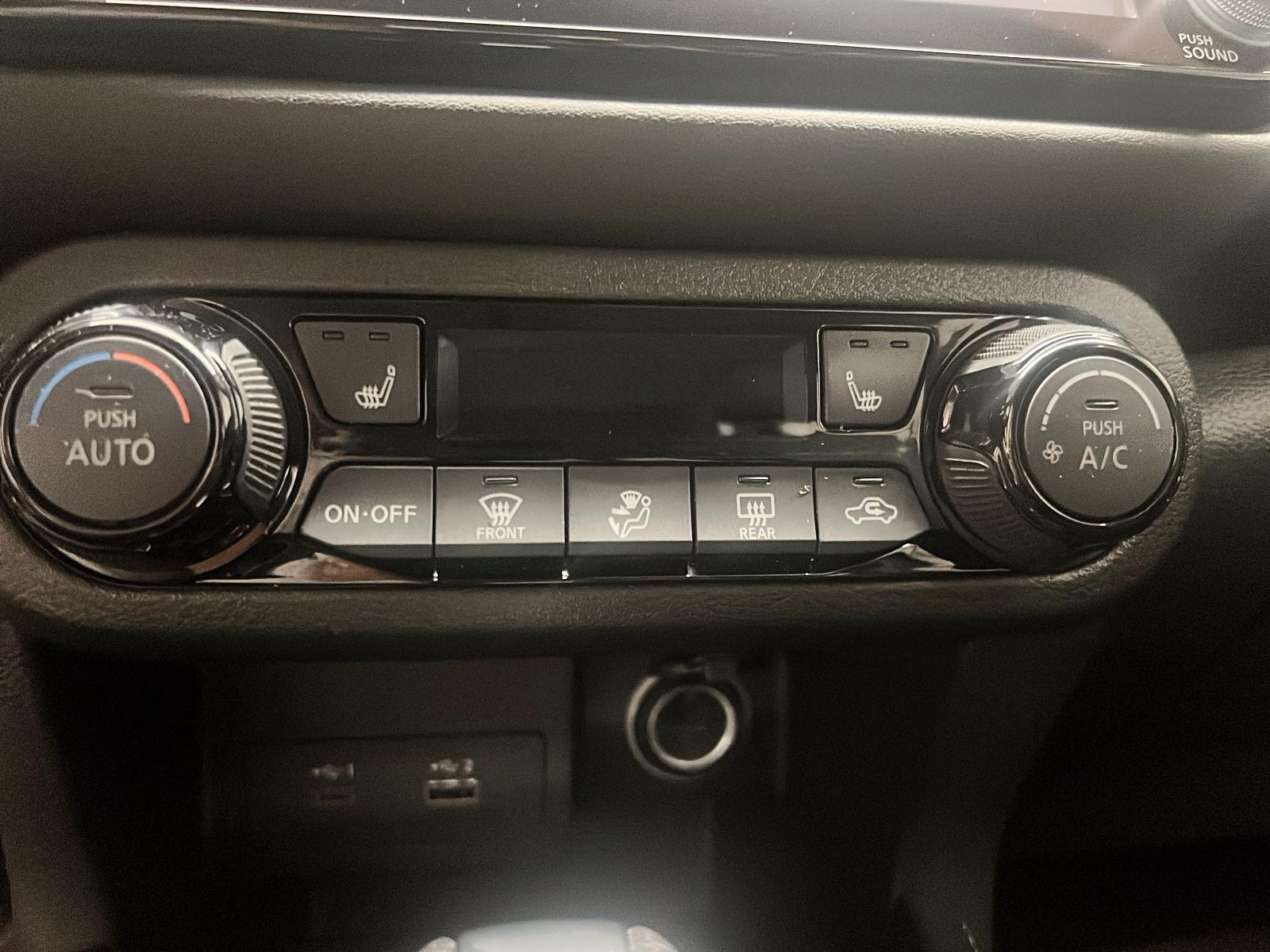 Nissan Kicks SR PREMIUM CUIR 2023 - image #20