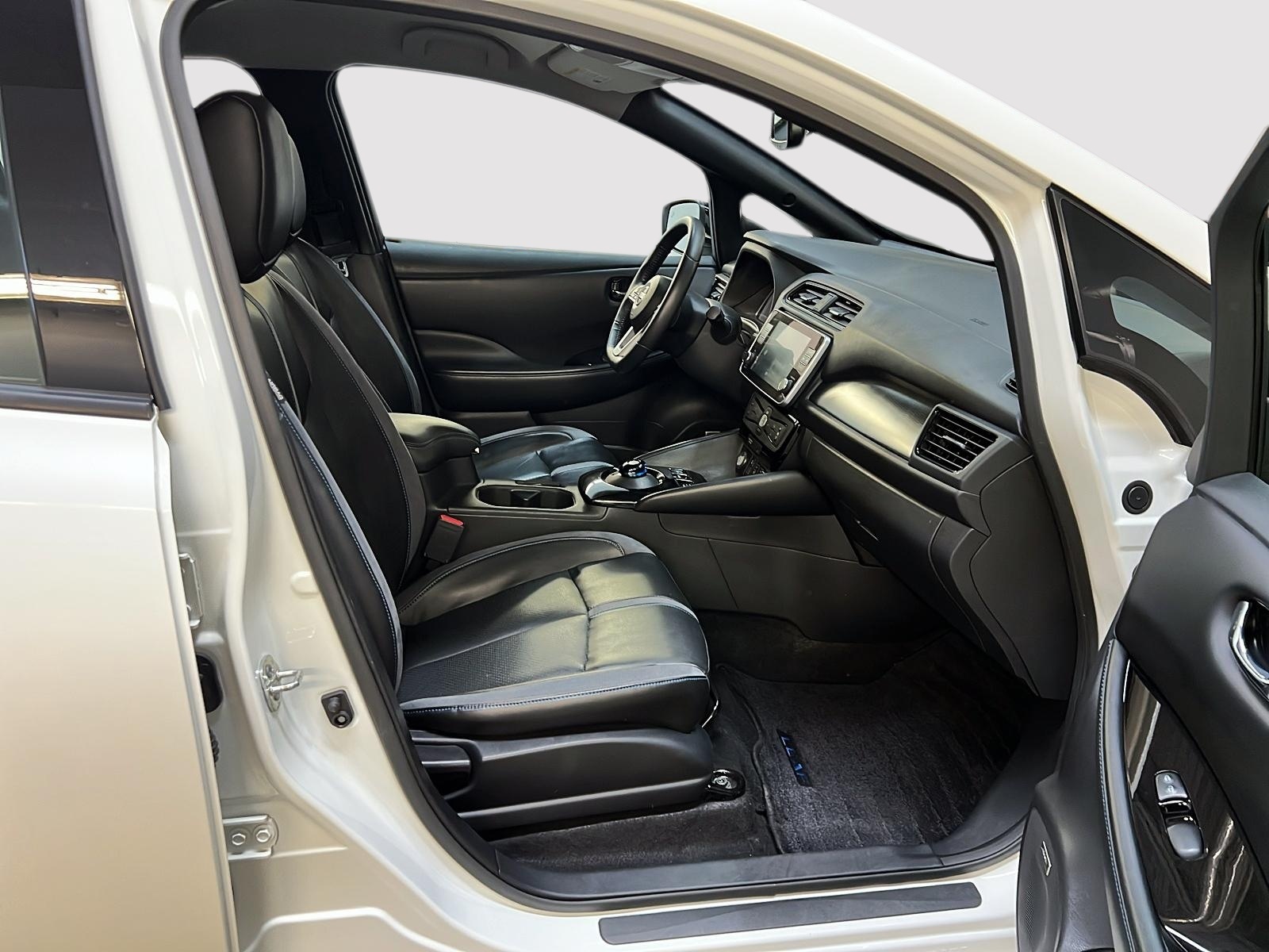 Nissan Leaf 2023 - Image #8