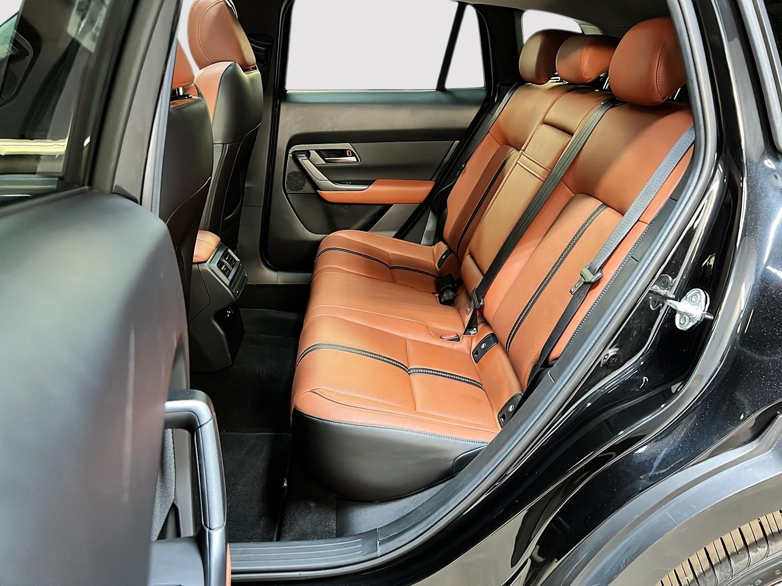 Mazda CX-50 GT CUIR TOIT PANO 4RM 2024 - image #9