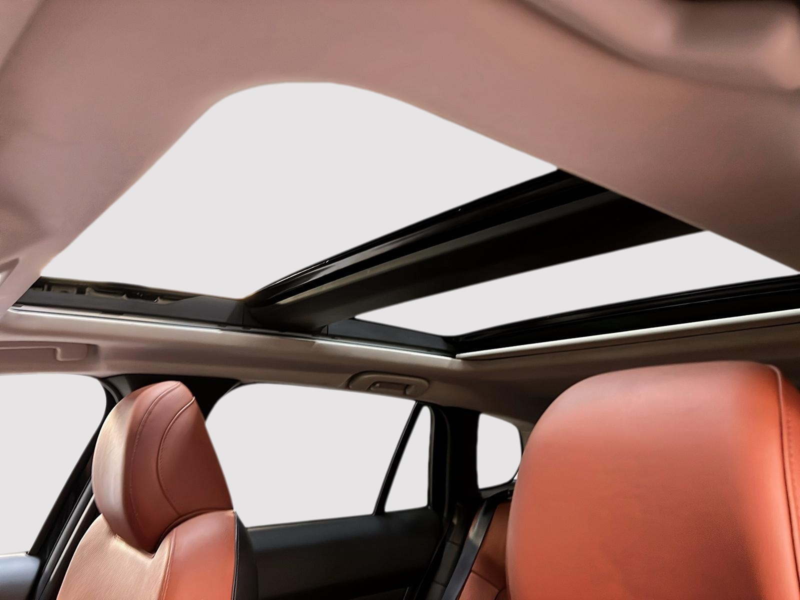 Mazda CX-50 GT CUIR TOIT PANO 4RM 2024 - image #10