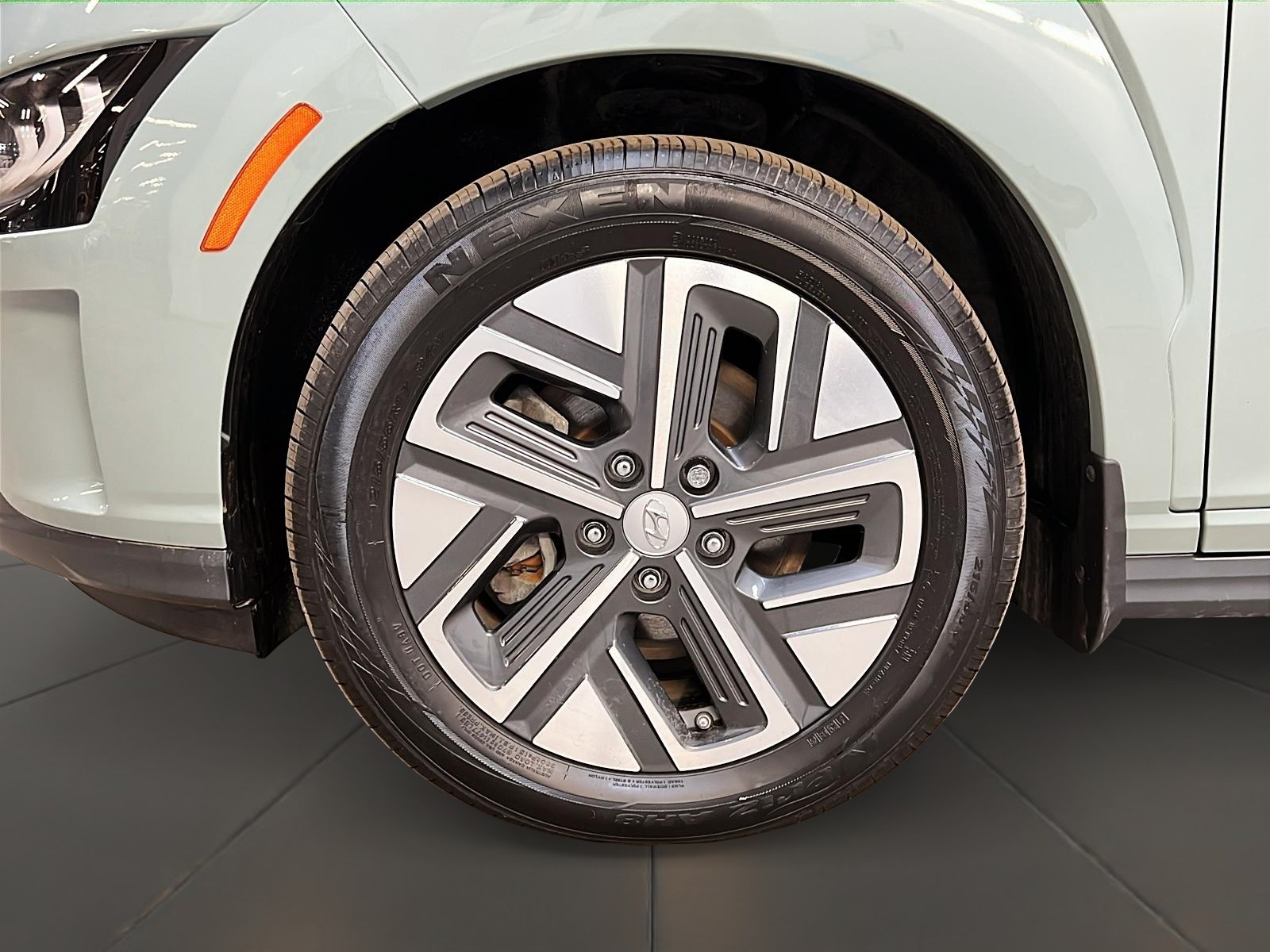 Hyundai Kona EV ULTIMATE CUIR TOIT NAV 2023 - image #30