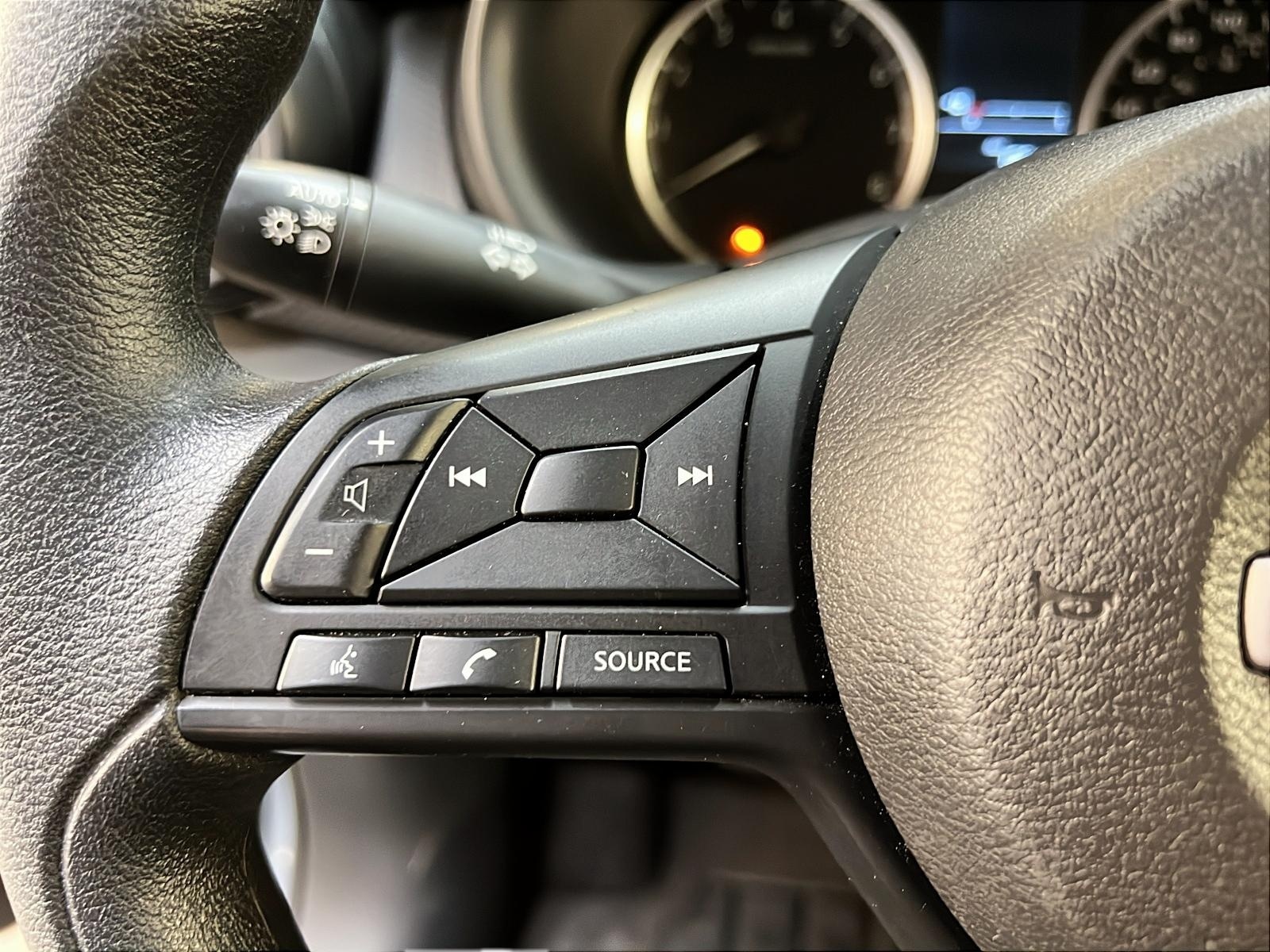 Nissan Kicks S 2024 - image #19