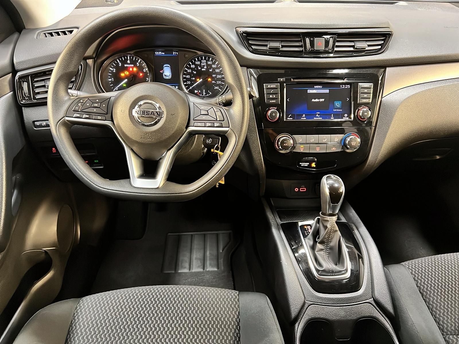 Nissan Qashqai S 4RM 2023 - image #10