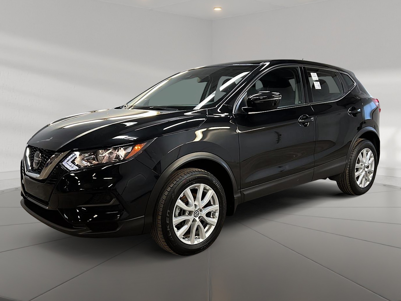 Nissan Qashqai S 4RM 2023 - image #1