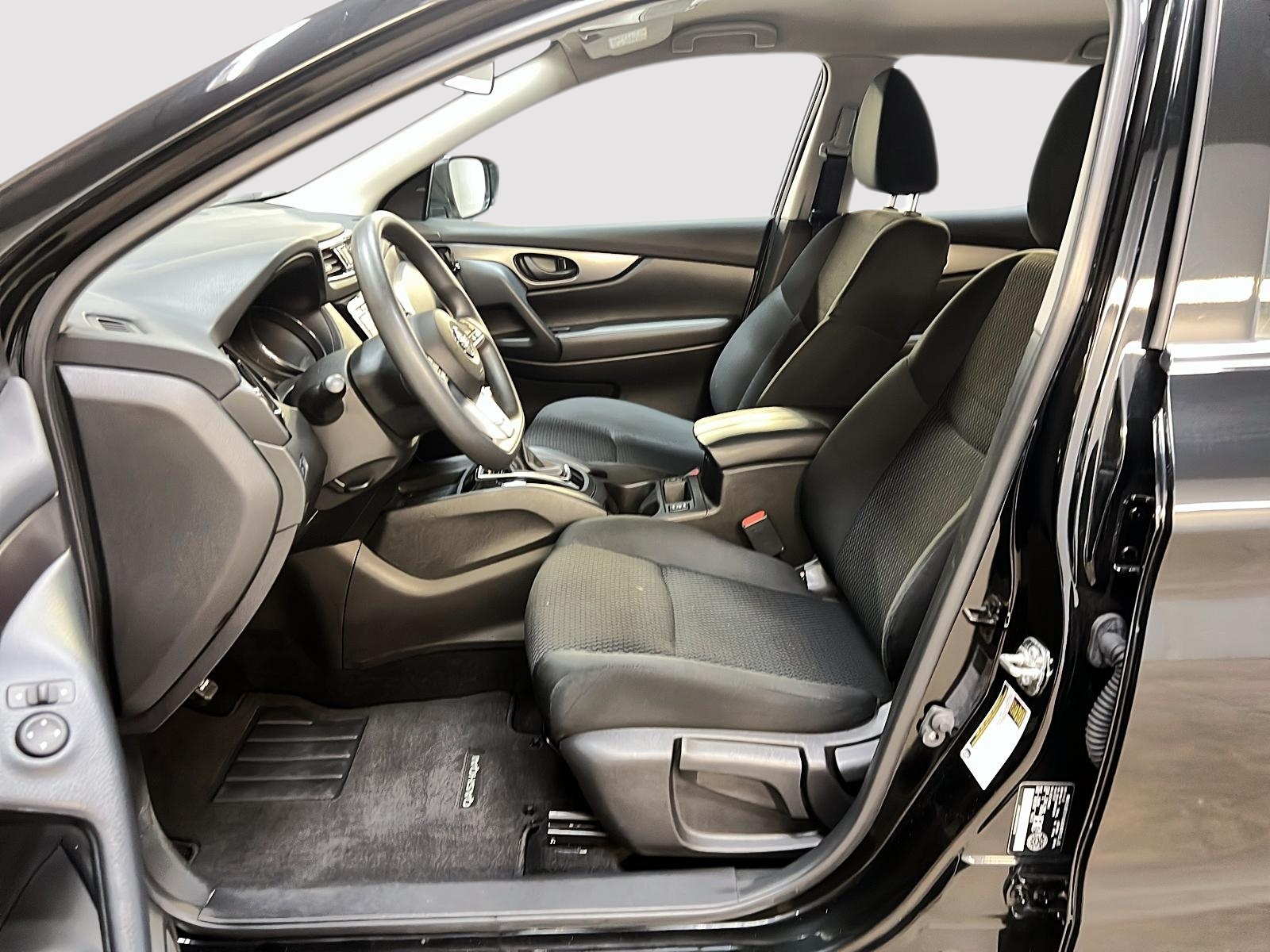 Nissan Qashqai S 4RM 2023 - image #7