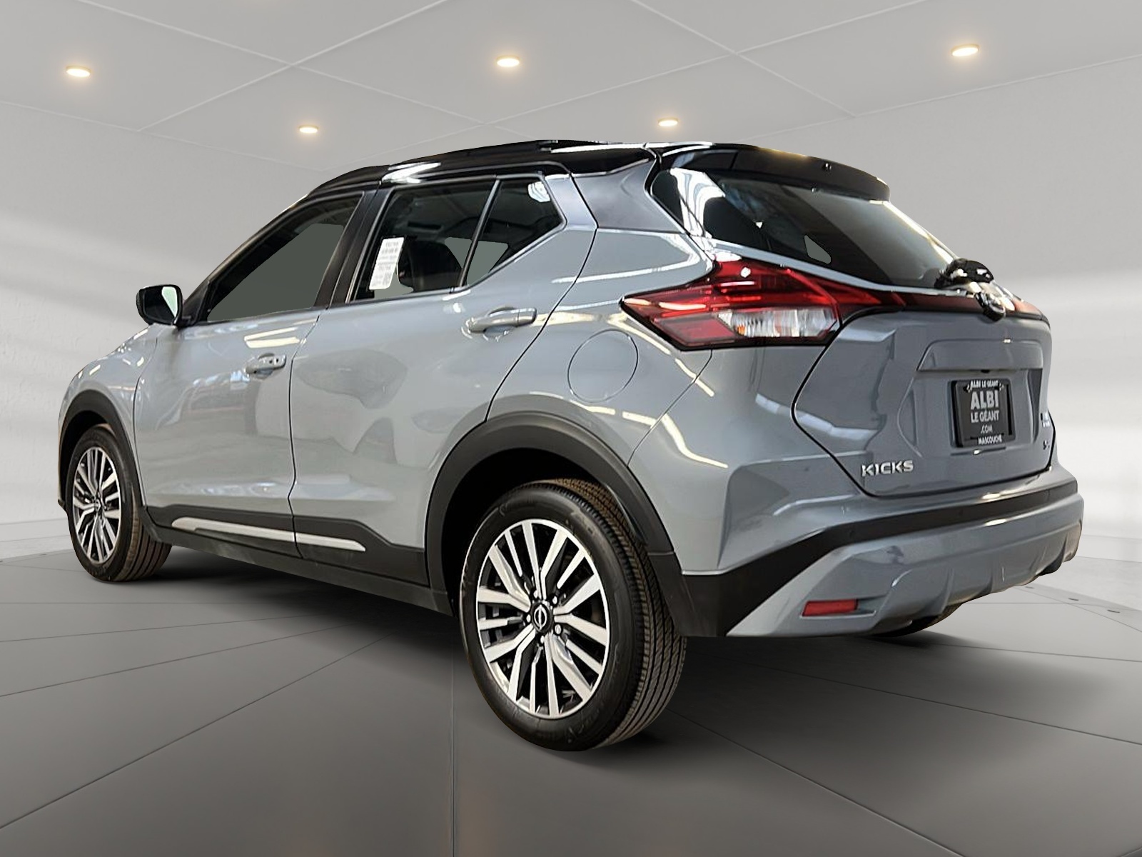 Nissan Kicks SR PREMIUM CUIR 2023 - image #6