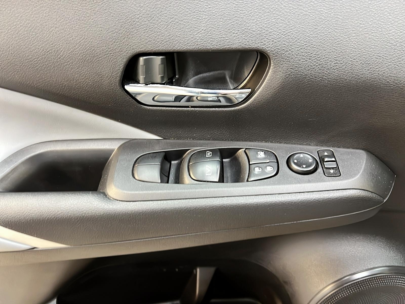 Nissan Kicks SR PREMIUM CUIR 2023 - image #21