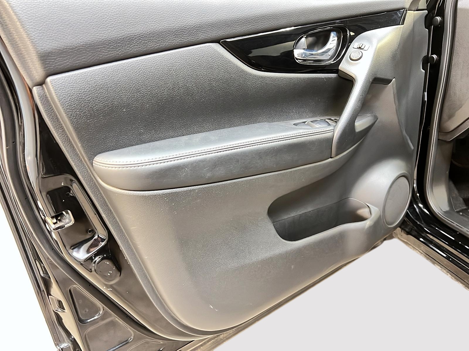 Nissan Qashqai 2021 - Image #24