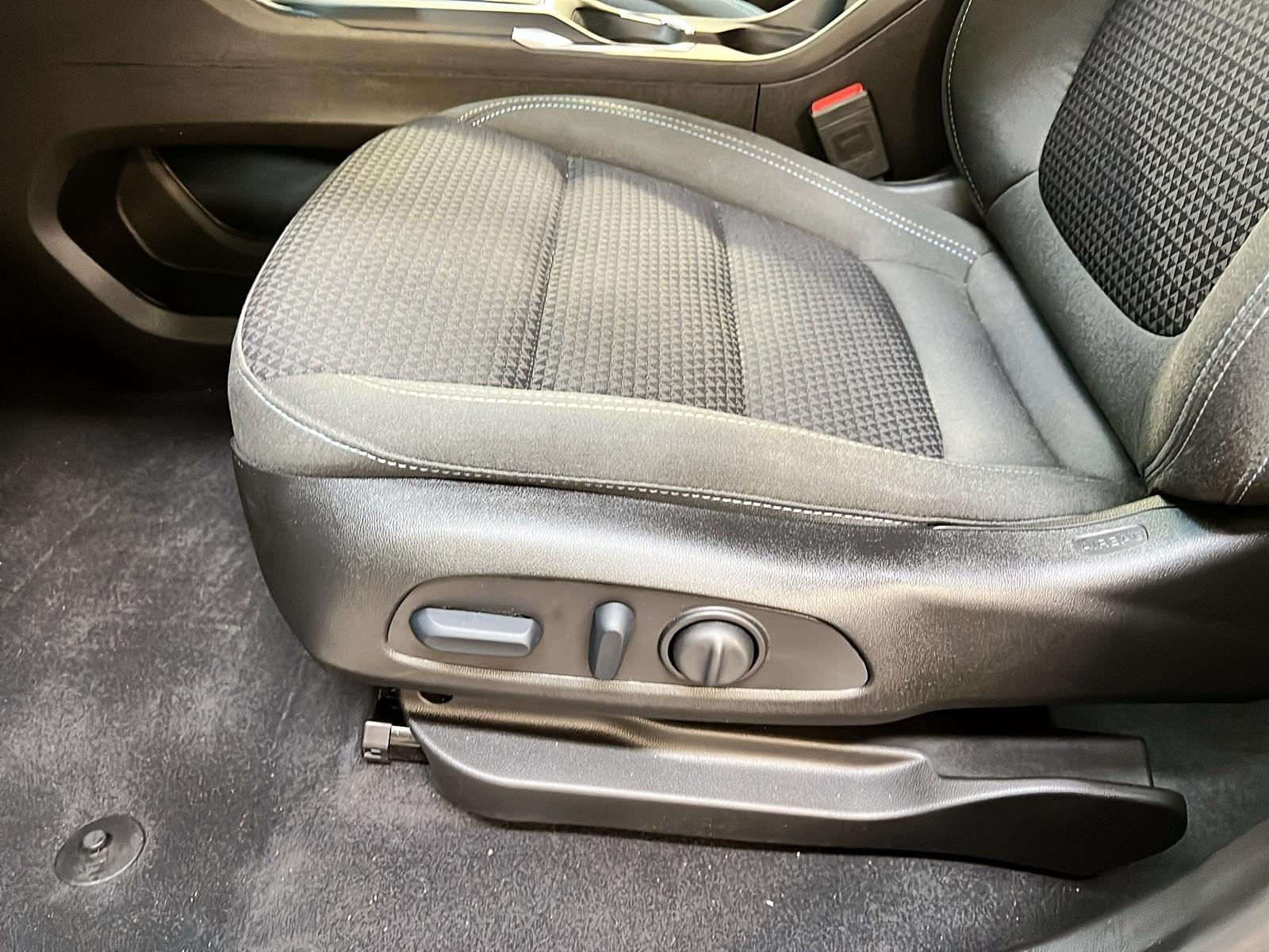 Chevrolet Bolt EV 2023 - Image #23