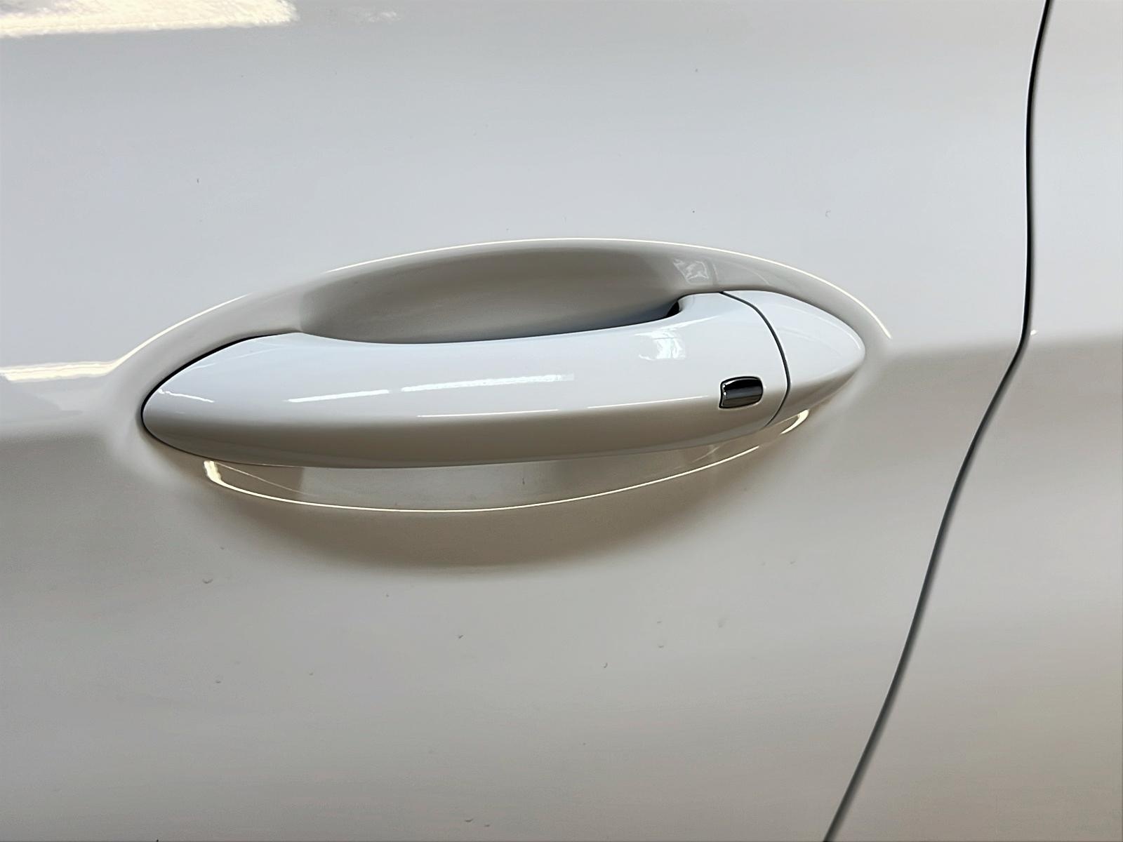 Chevrolet Bolt EV 2023 - Image #24