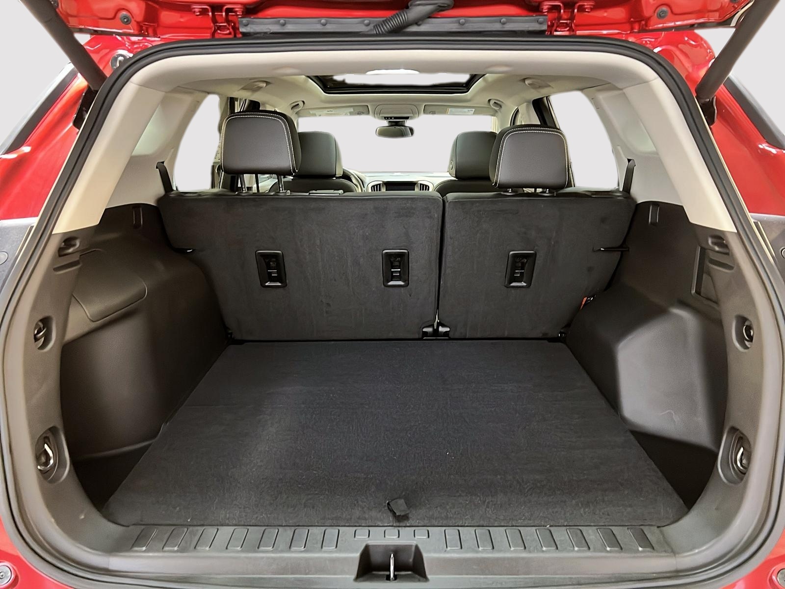 GMC Terrain 2024 - Image #14