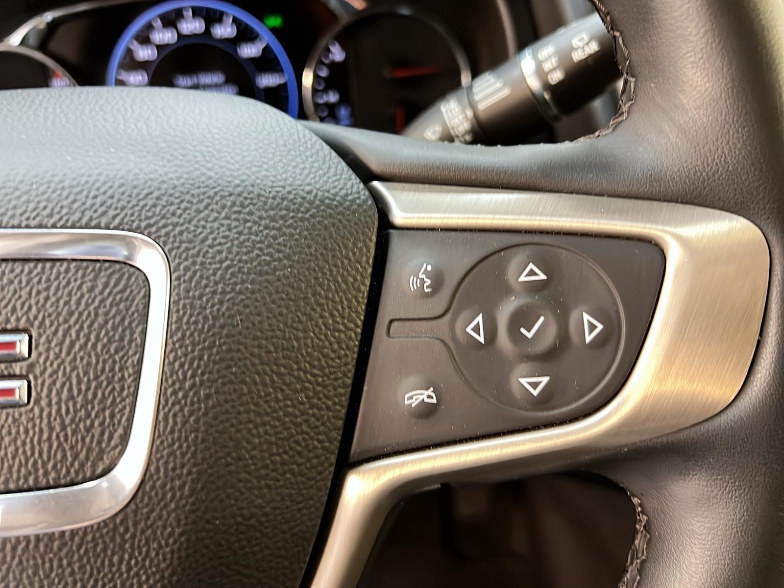 GMC Terrain DENALI CUIR TOIT PANO NAV 4RM 2024 - image #22