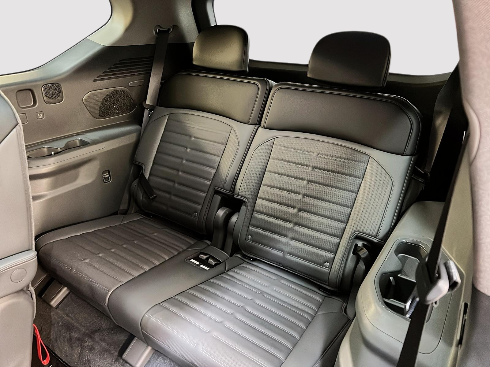 Kia EV9 2025 - Image #10