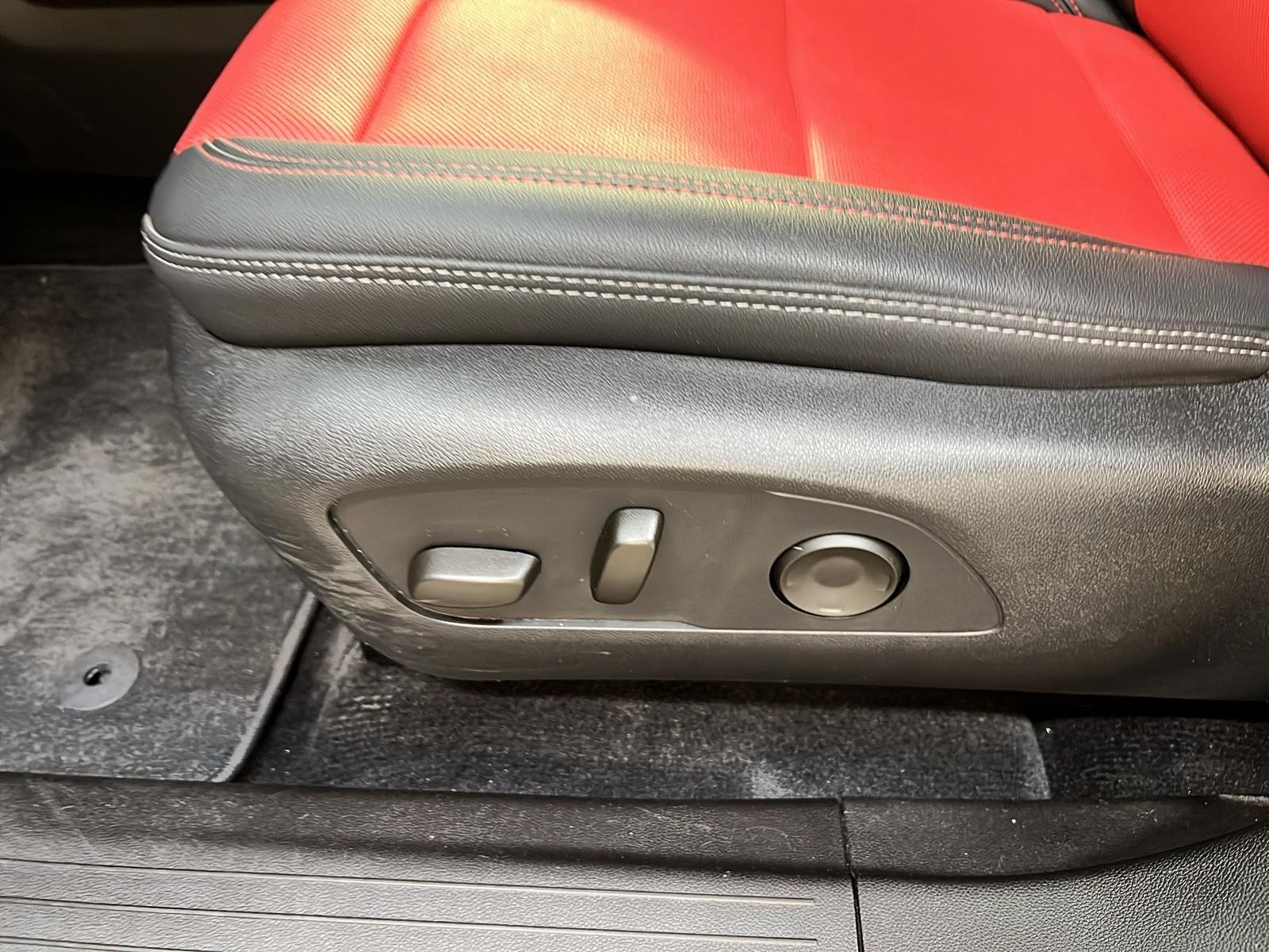 Chevrolet Equinox EV 3RS CUIR NAV 2024 - image #24