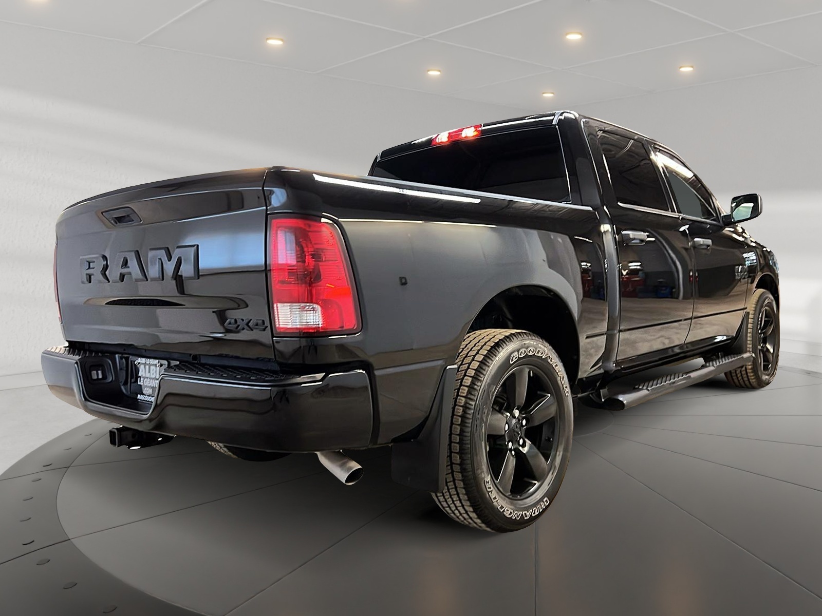 RAM 1500 Classic 2023 - Image #4