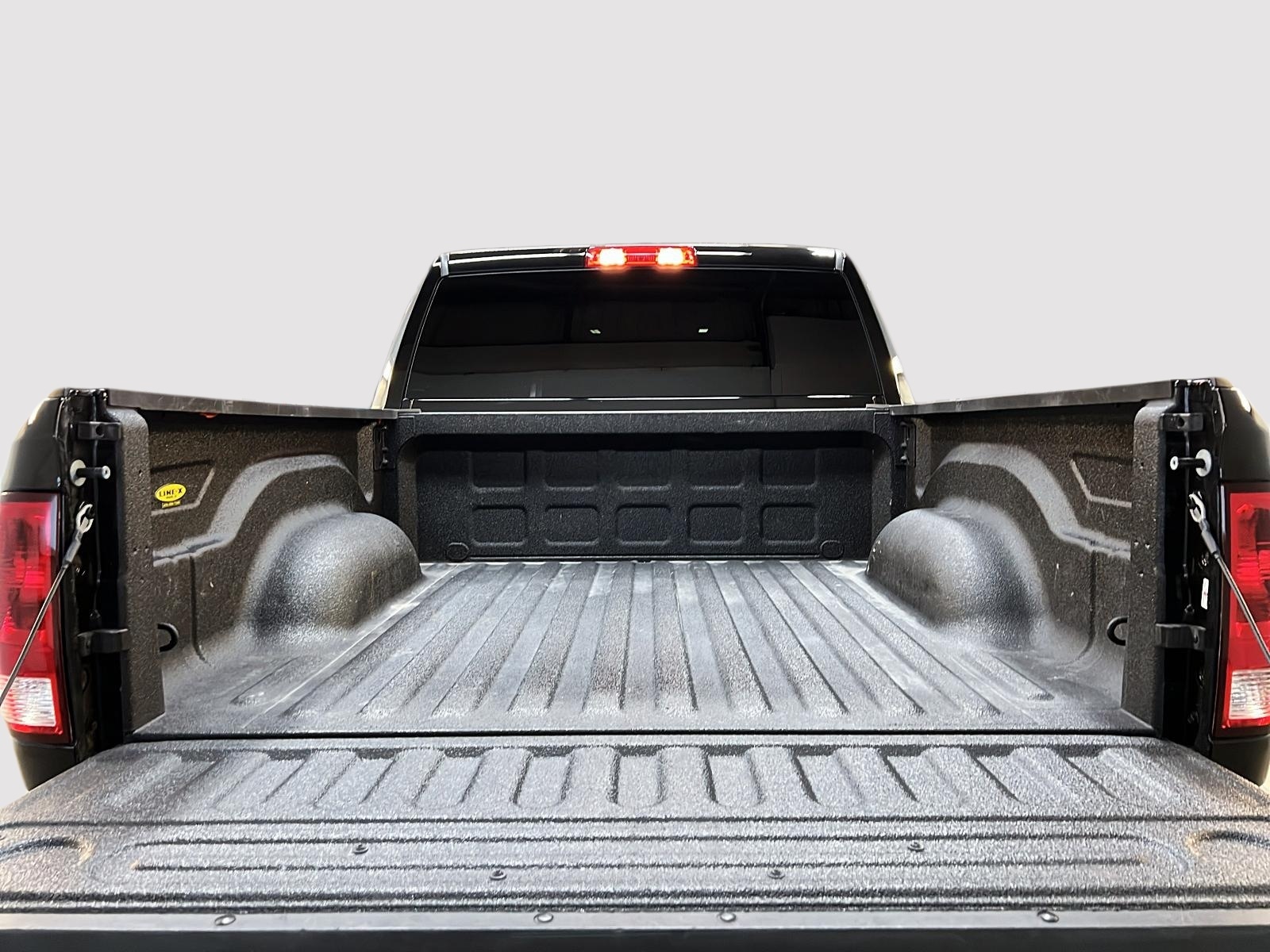 RAM 1500 Classic 2023 - Image #12