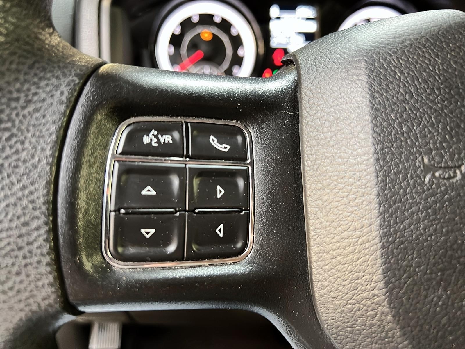 RAM 1500 Classic 2023 - Image #18