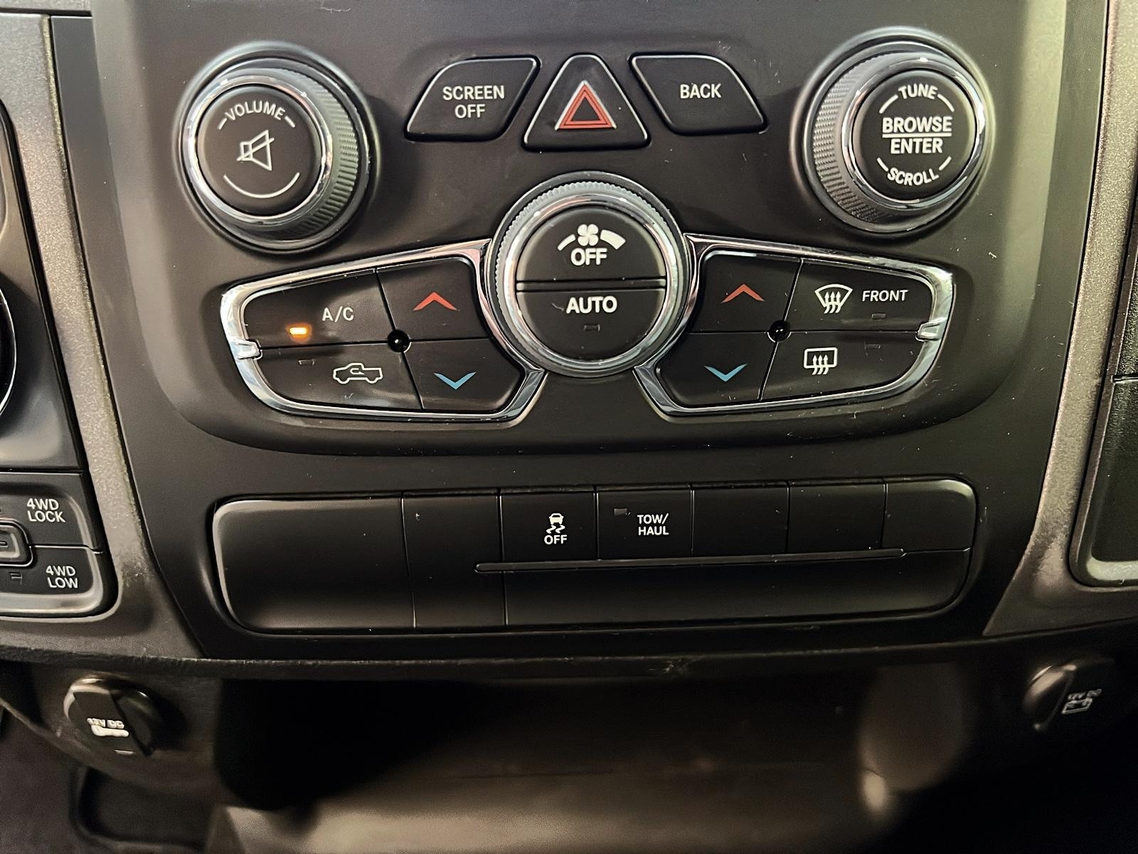 RAM 1500 Classic 2023 - Image #14