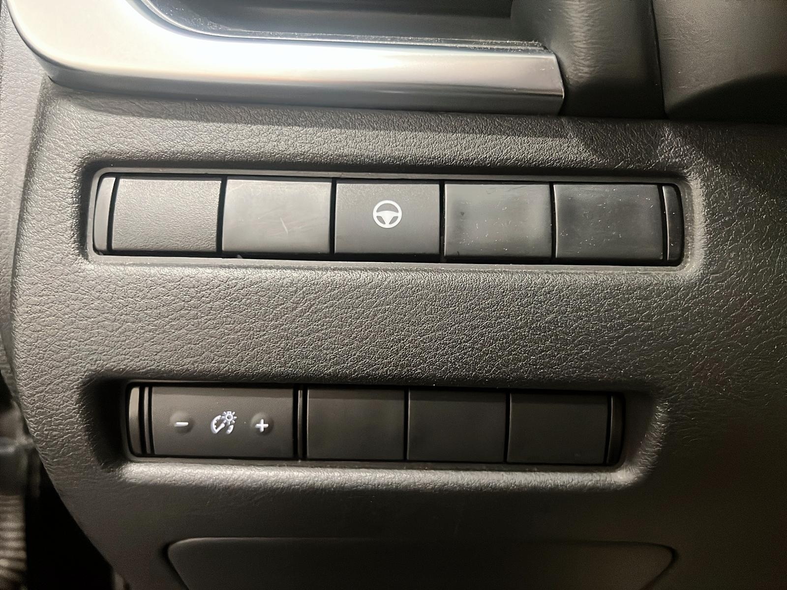 Nissan Rogue SV TOIT PANO 4RM 2021 2021 - image #16