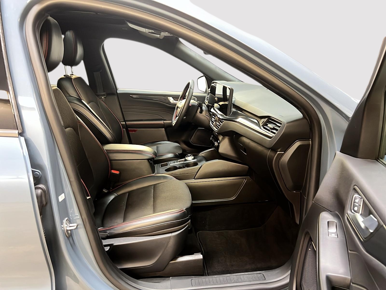 Ford Escape ST LINE TECH TOIT PANO NAV 4RM 2024 - image #8