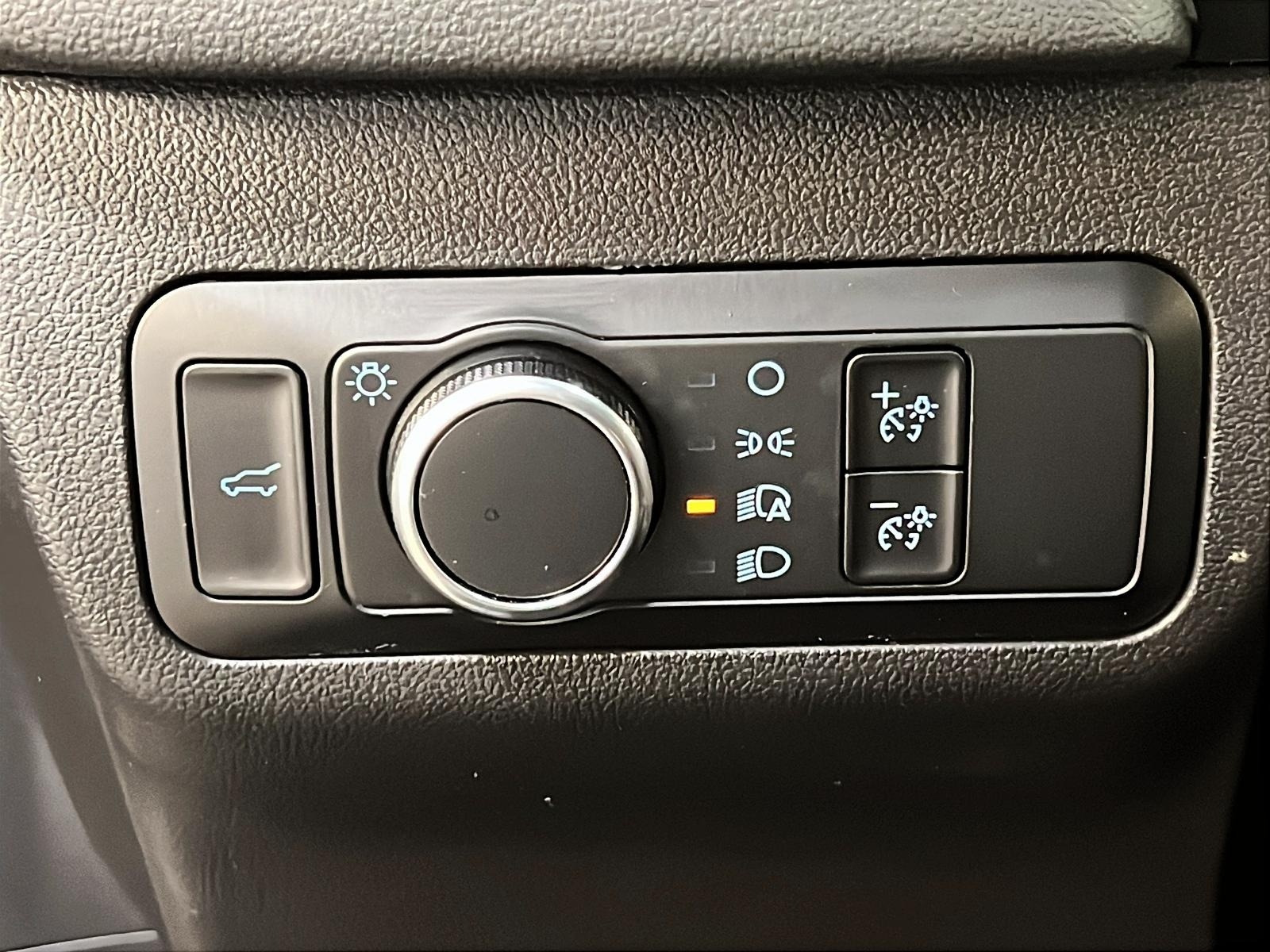 Ford Escape ST LINE TECH TOIT PANO NAV 4RM 2024 - image #23