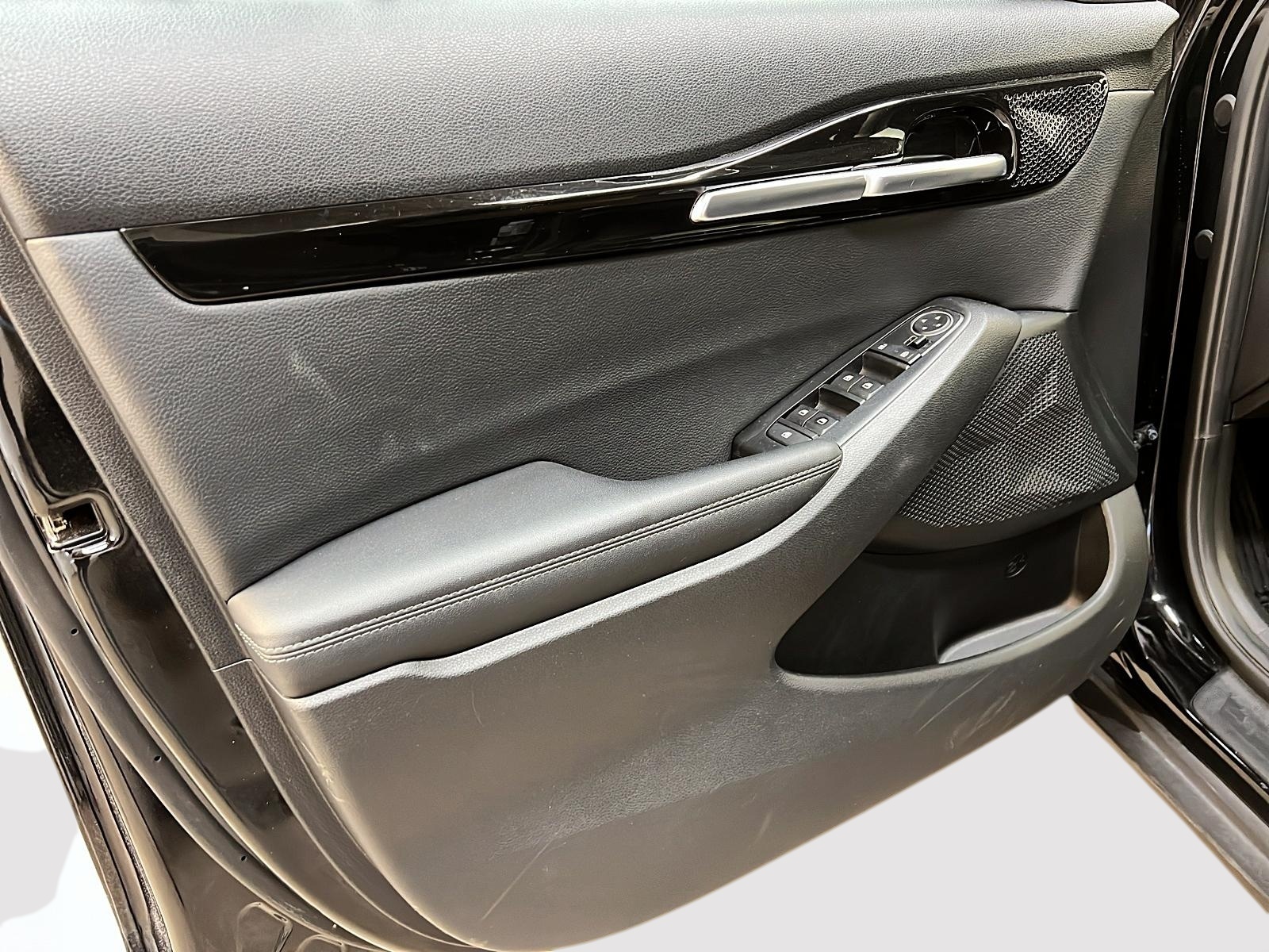 Kia SELTOS 2023 - Image #24