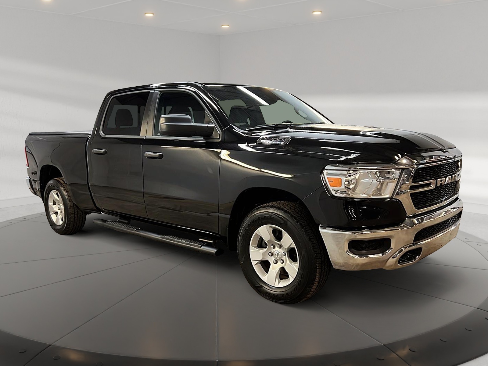 RAM 1500 SXT 5.7 HEMI eTORQUE CREW CAB 4X4 2024 - image #3