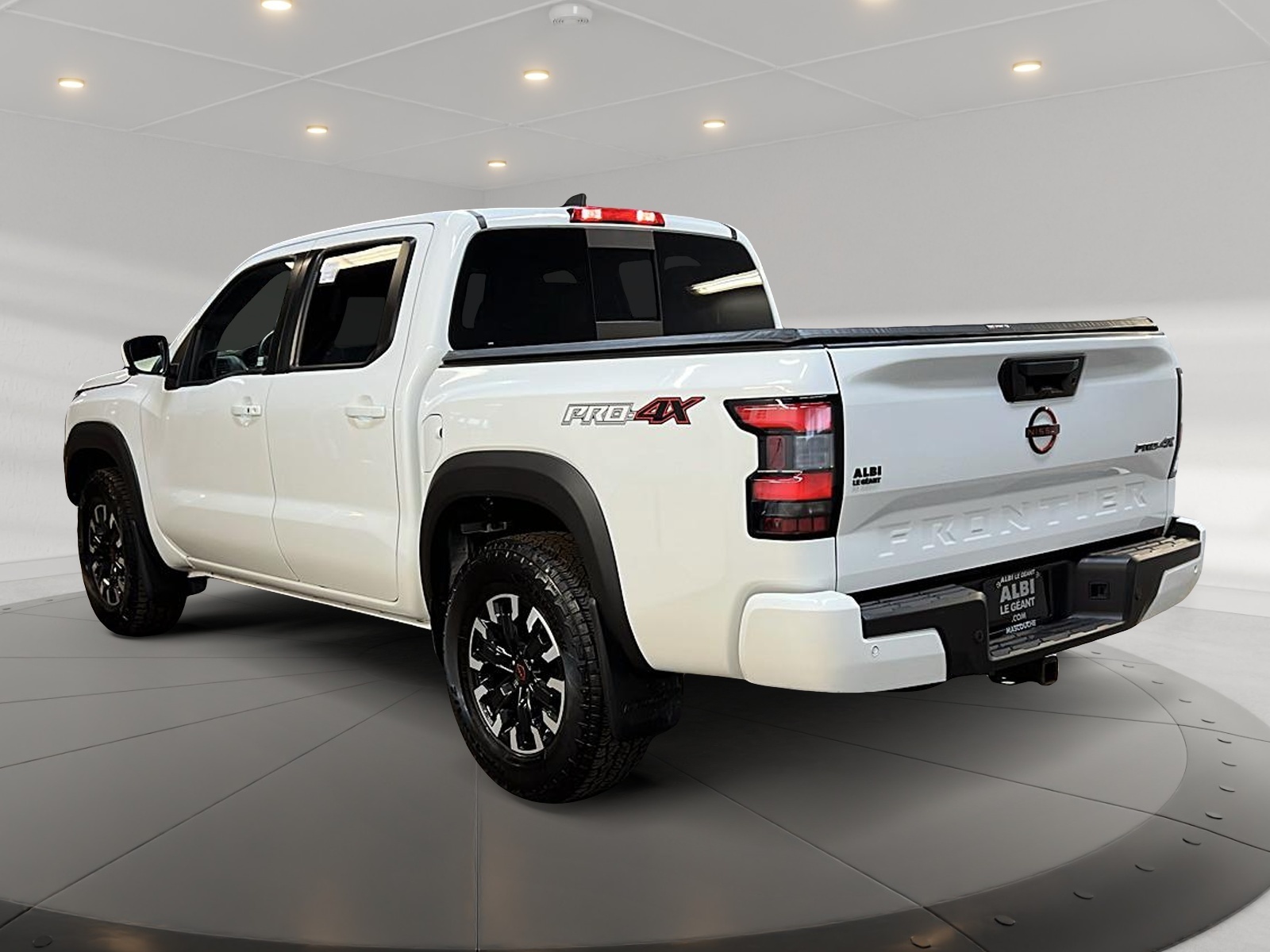 Nissan Frontier PRO-4X LUXURY CREW CAB CUIR TOIT NAV 4X4 2023 - image #6