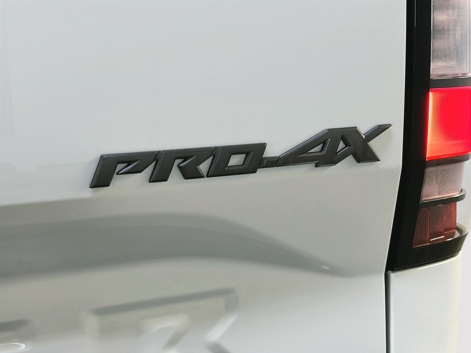 Nissan Frontier PRO-4X LUXURY CREW CAB CUIR TOIT NAV 4X4 2023 - image #29