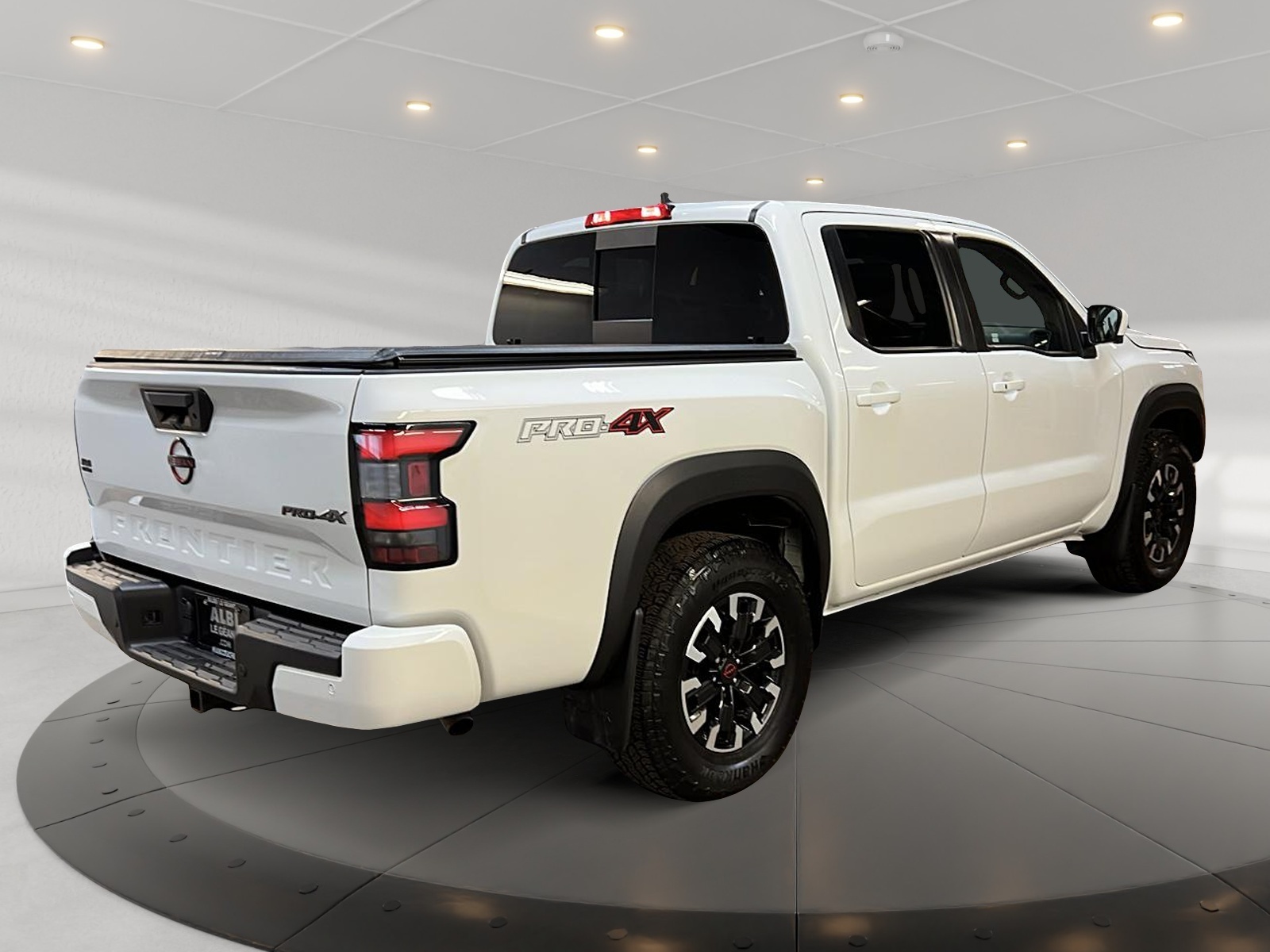 Nissan Frontier PRO-4X LUXURY CREW CAB CUIR TOIT NAV 4X4 2023 - image #4