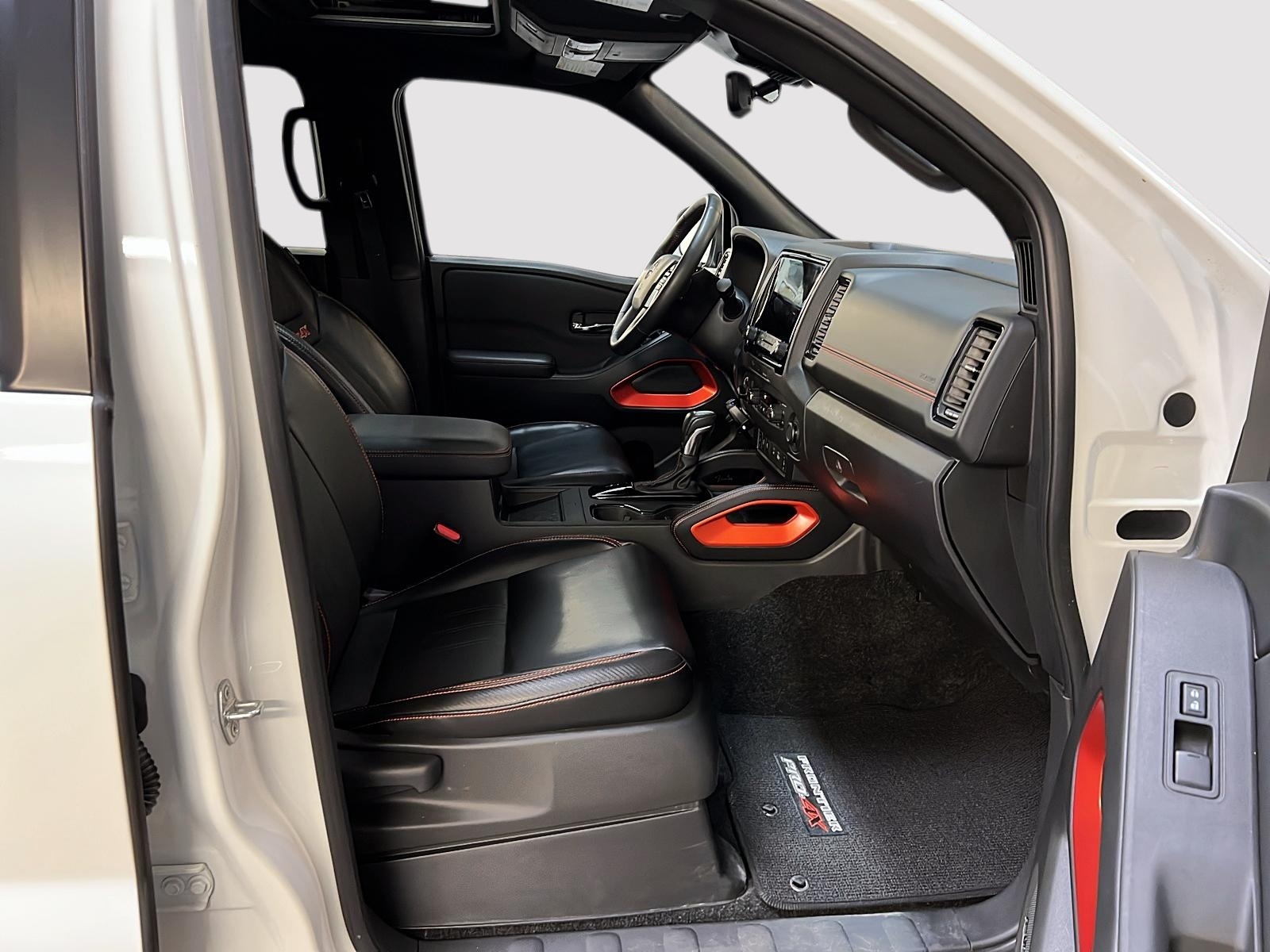 Nissan Frontier PRO-4X LUXURY CREW CAB CUIR TOIT NAV 4X4 2023 - image #8
